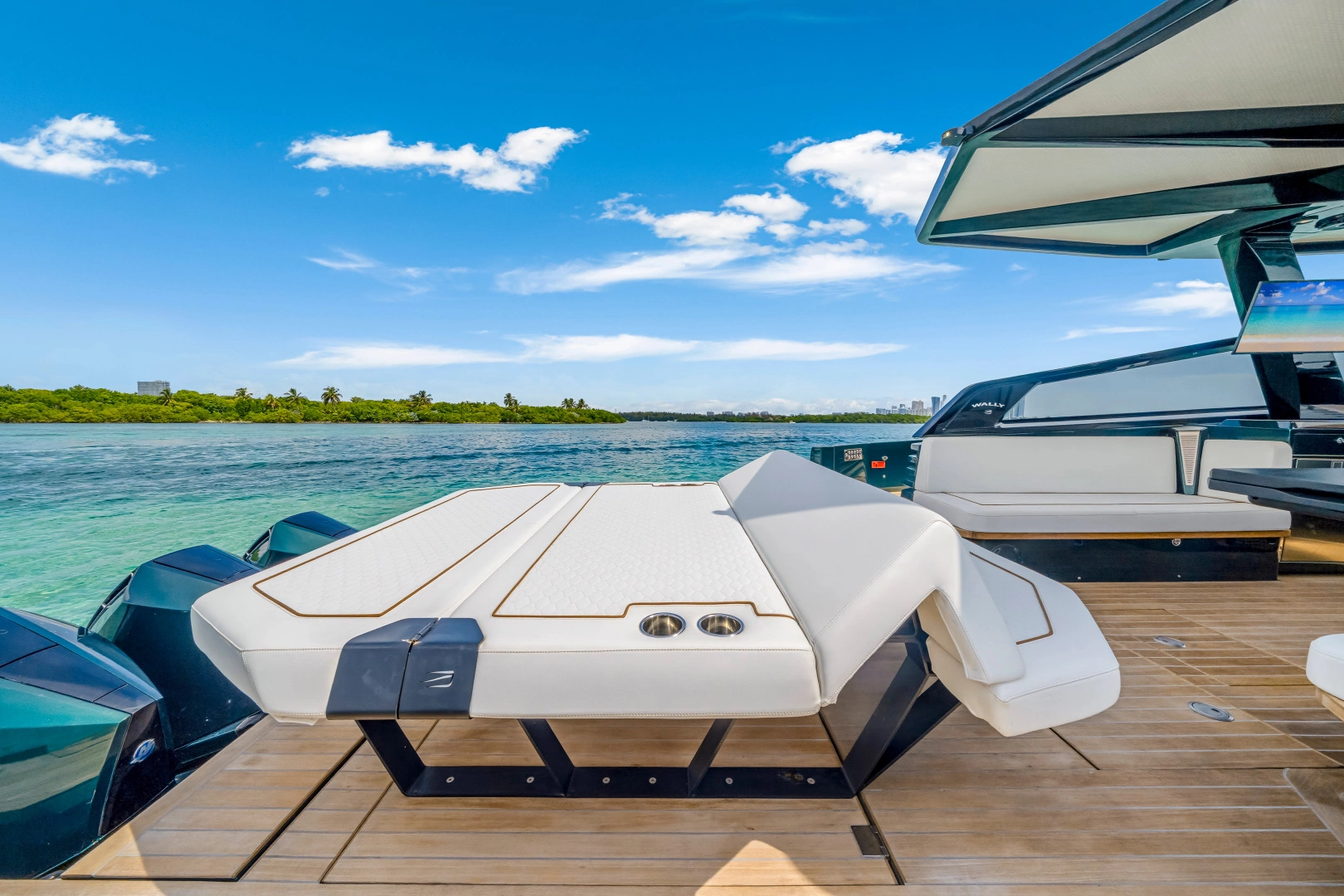 Wally Wallytender43X Yacht For Sale
