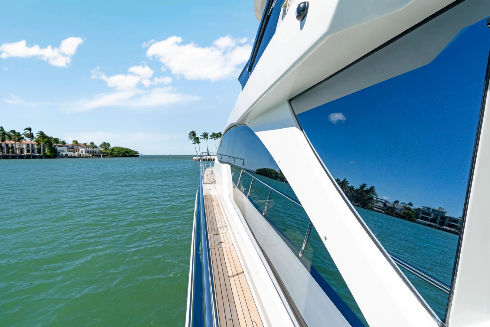 Azimut 60 Yacht For Sale