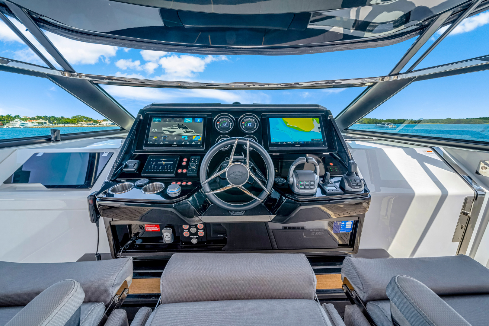 2024 Sunseeker Superhawk 55