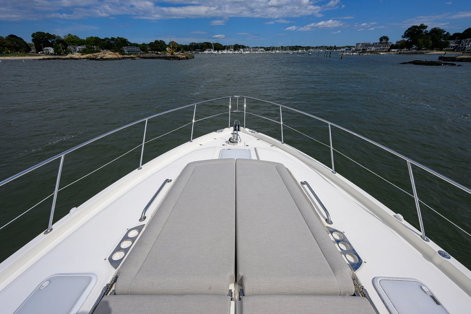 Riviera 5400 Sport Yacht Yacht For Sale