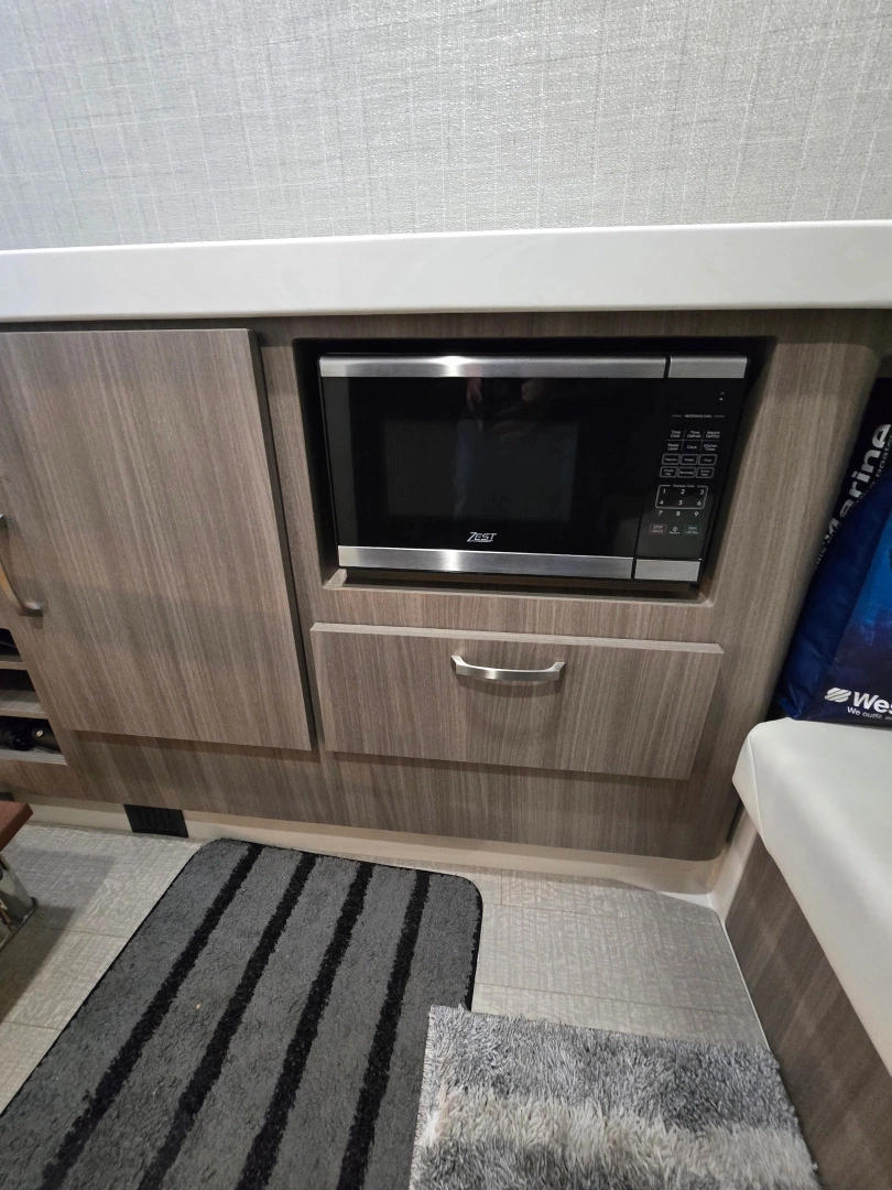 Regal SAV Yacht For Sale