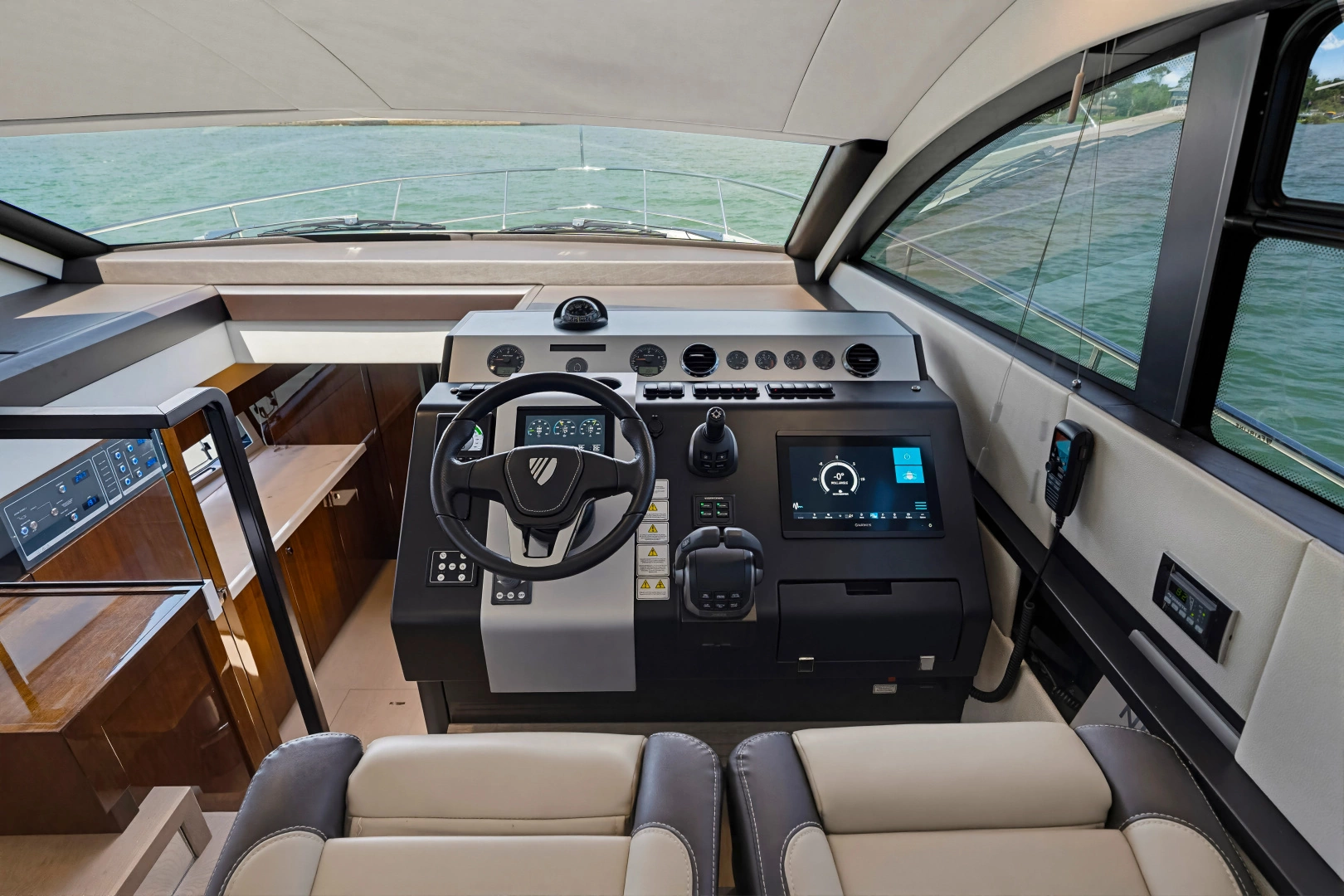 Fairline Squadron 50 Yacht For Sale