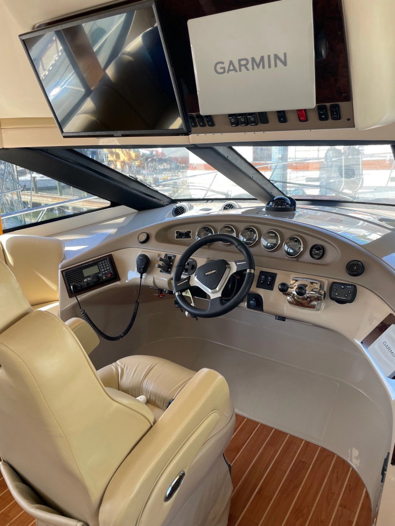 PISCO SOUR 56ft Carver Yacht For Sale