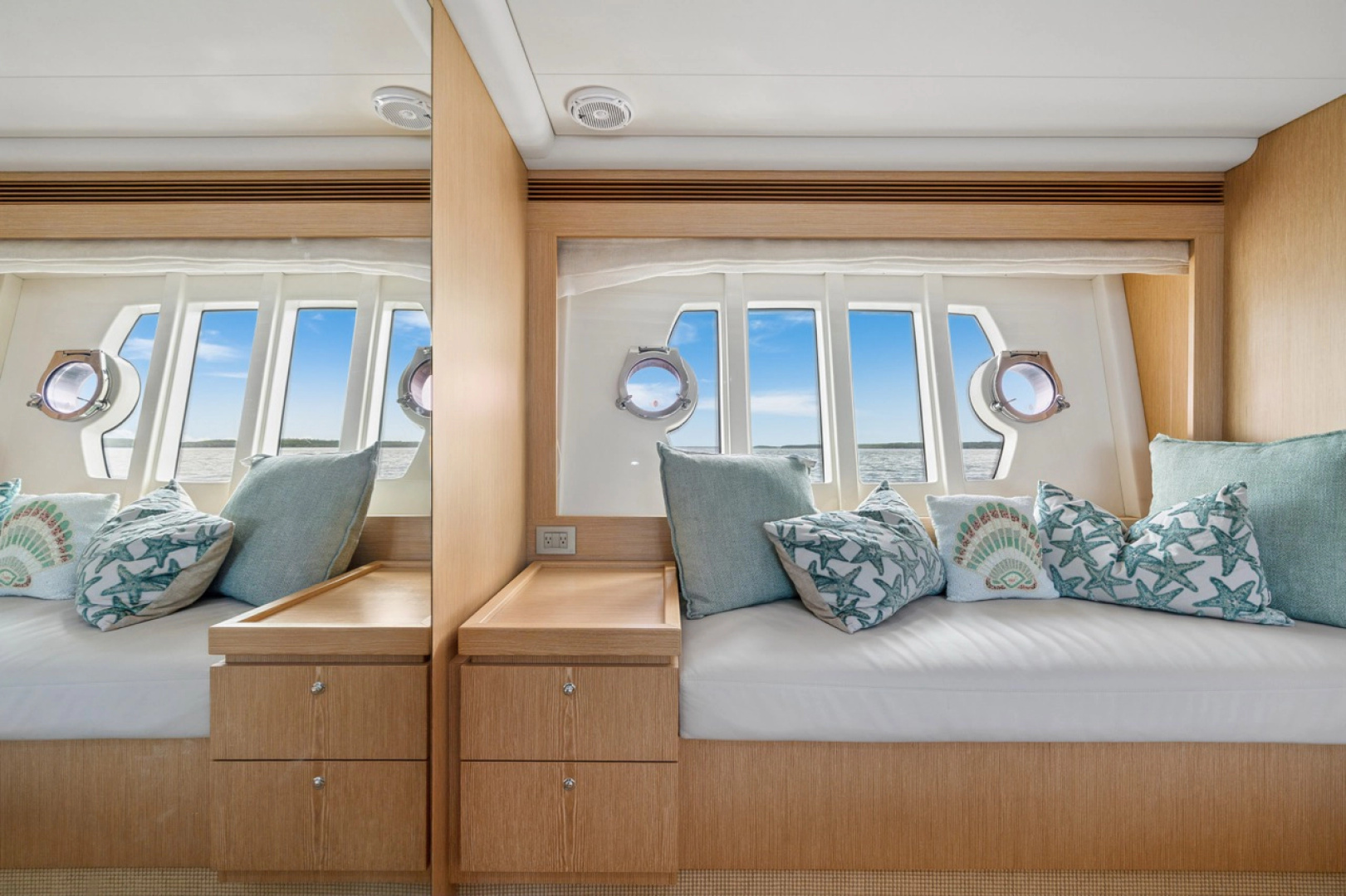 Big Deck Energy 62ft Ferretti Yachts Yacht For Sale