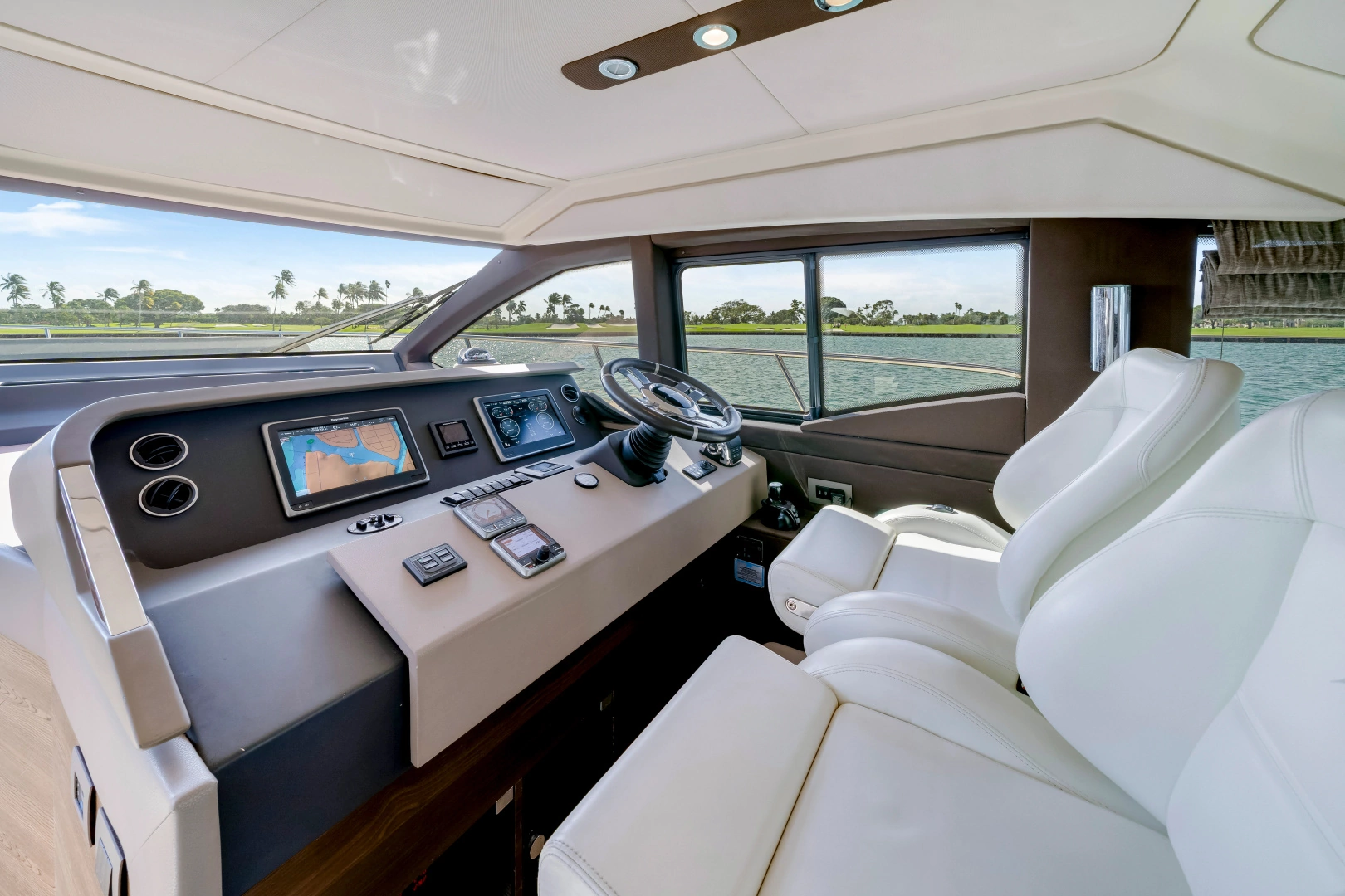 Azimut 50 Fly Yacht For Sale