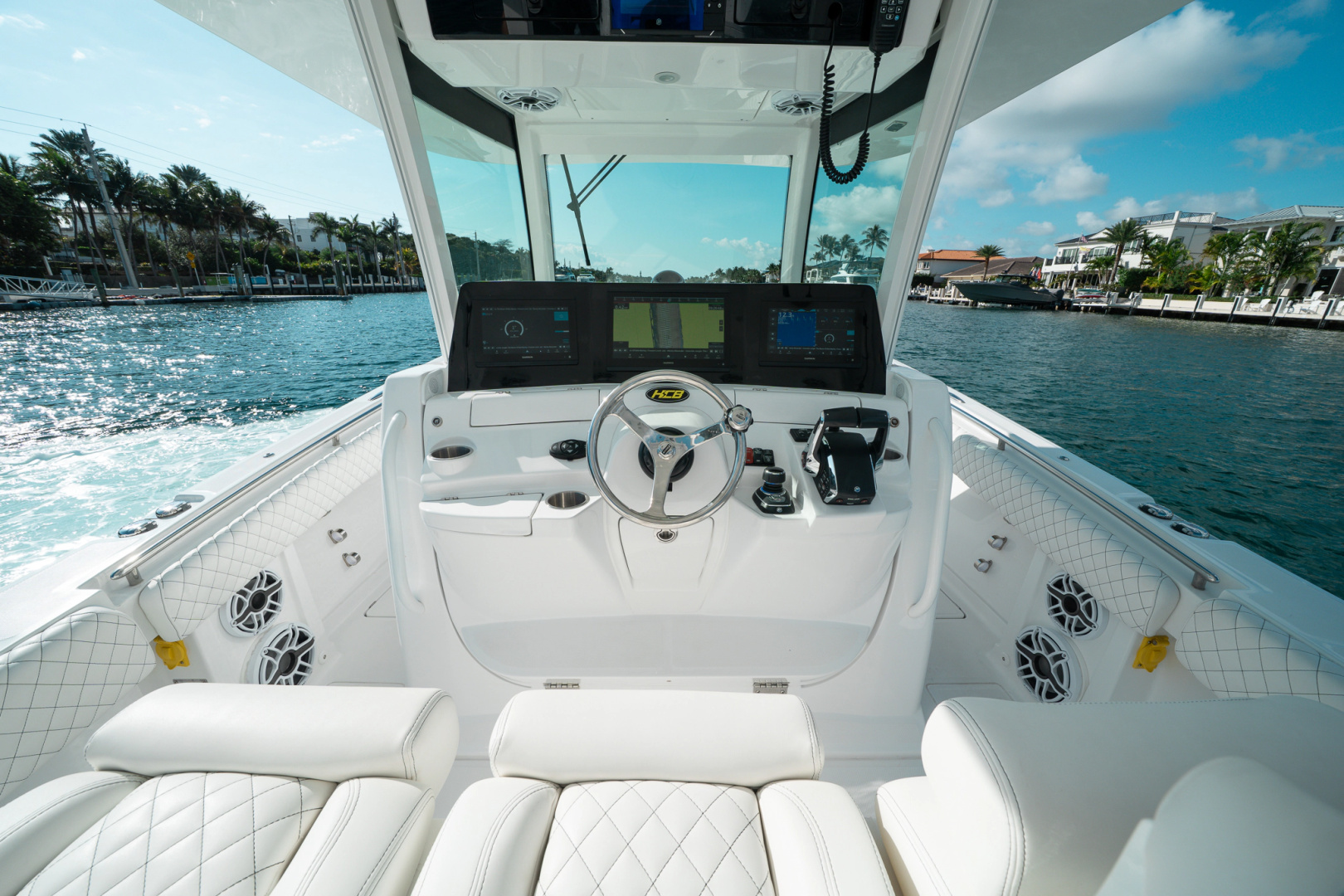 39ft HCB Yacht For Sale 39ft HCB Yacht For Sale