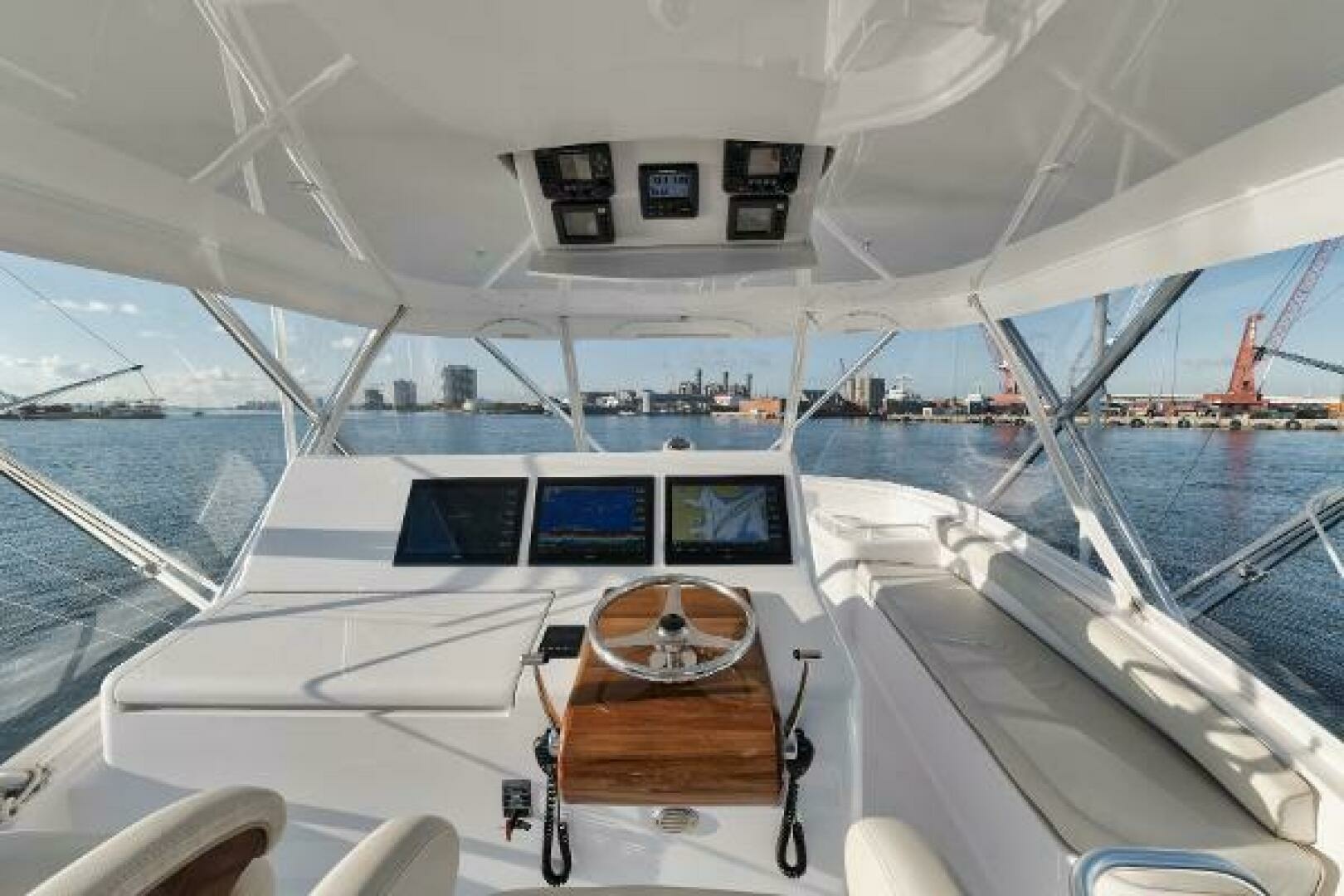 5 J rsquo s 54ft Hatteras Yacht For Sale