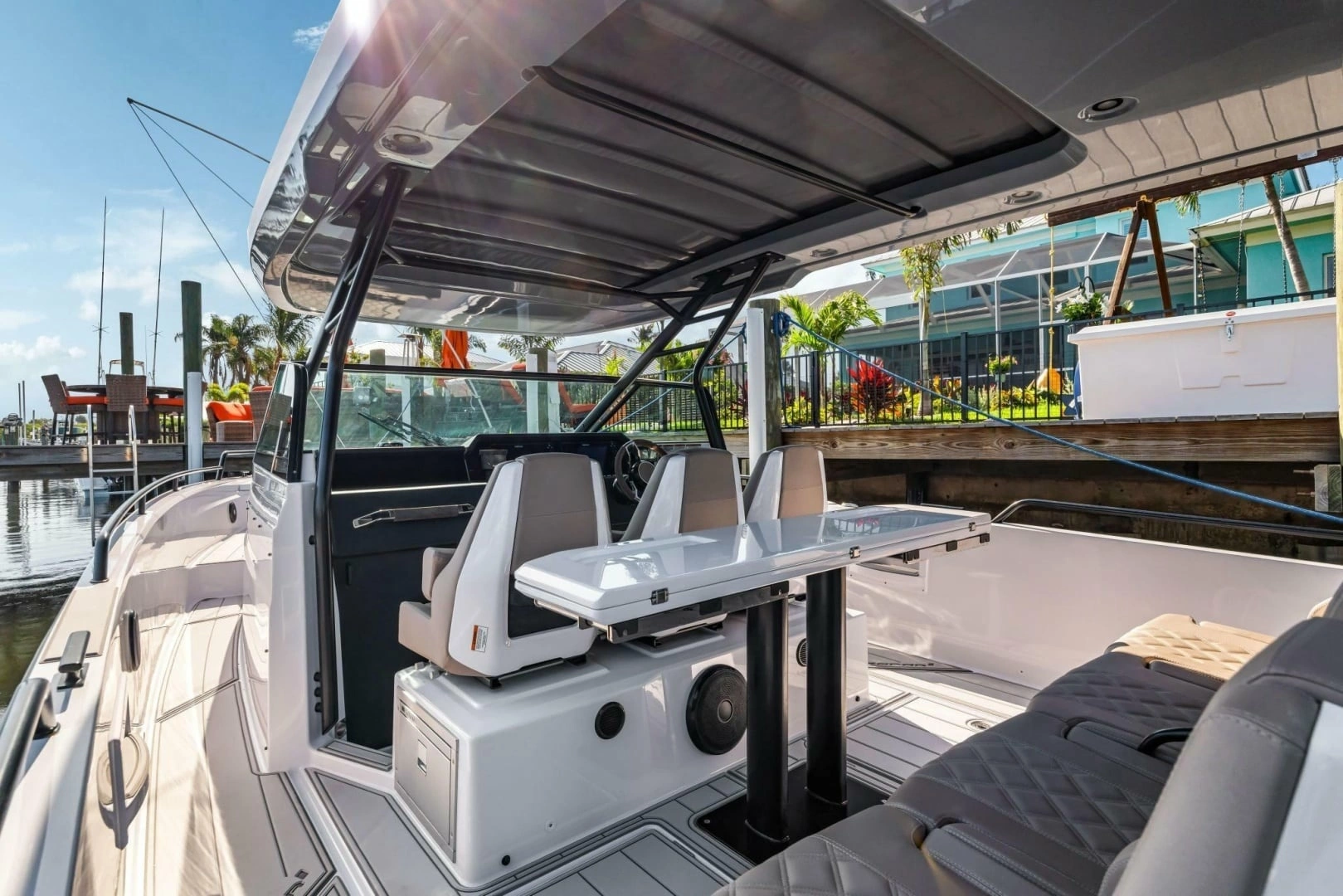 Axopar 37 Suntop Yacht For Sale