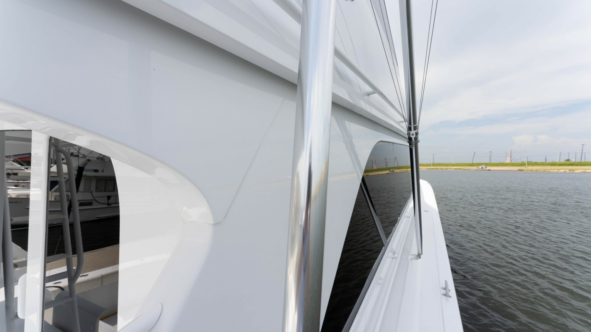 Viking 65 Enclosed Bridge — Donna Maria - Photo 44