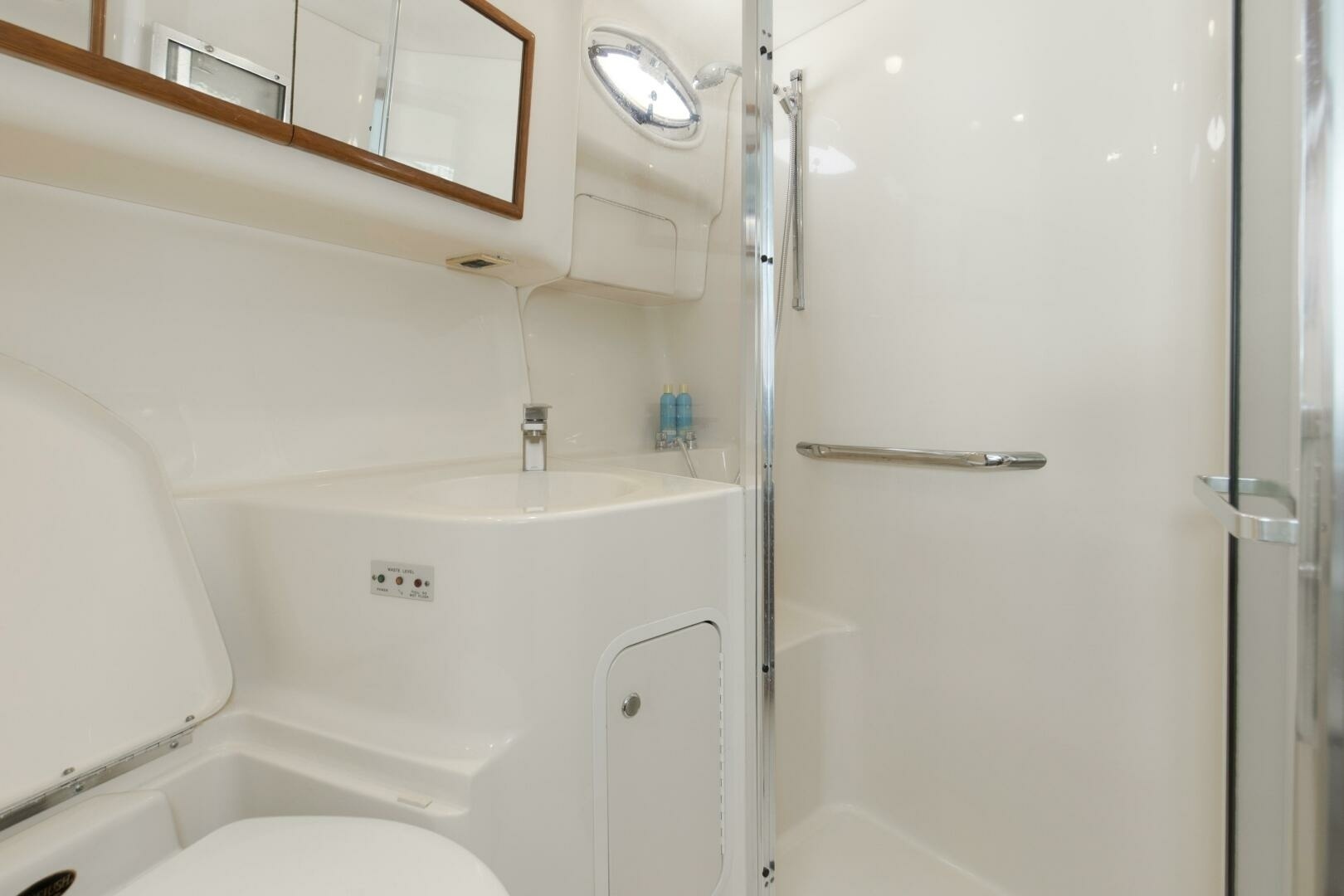 Silver Lining 40ft Sea Ray Yacht For Sale