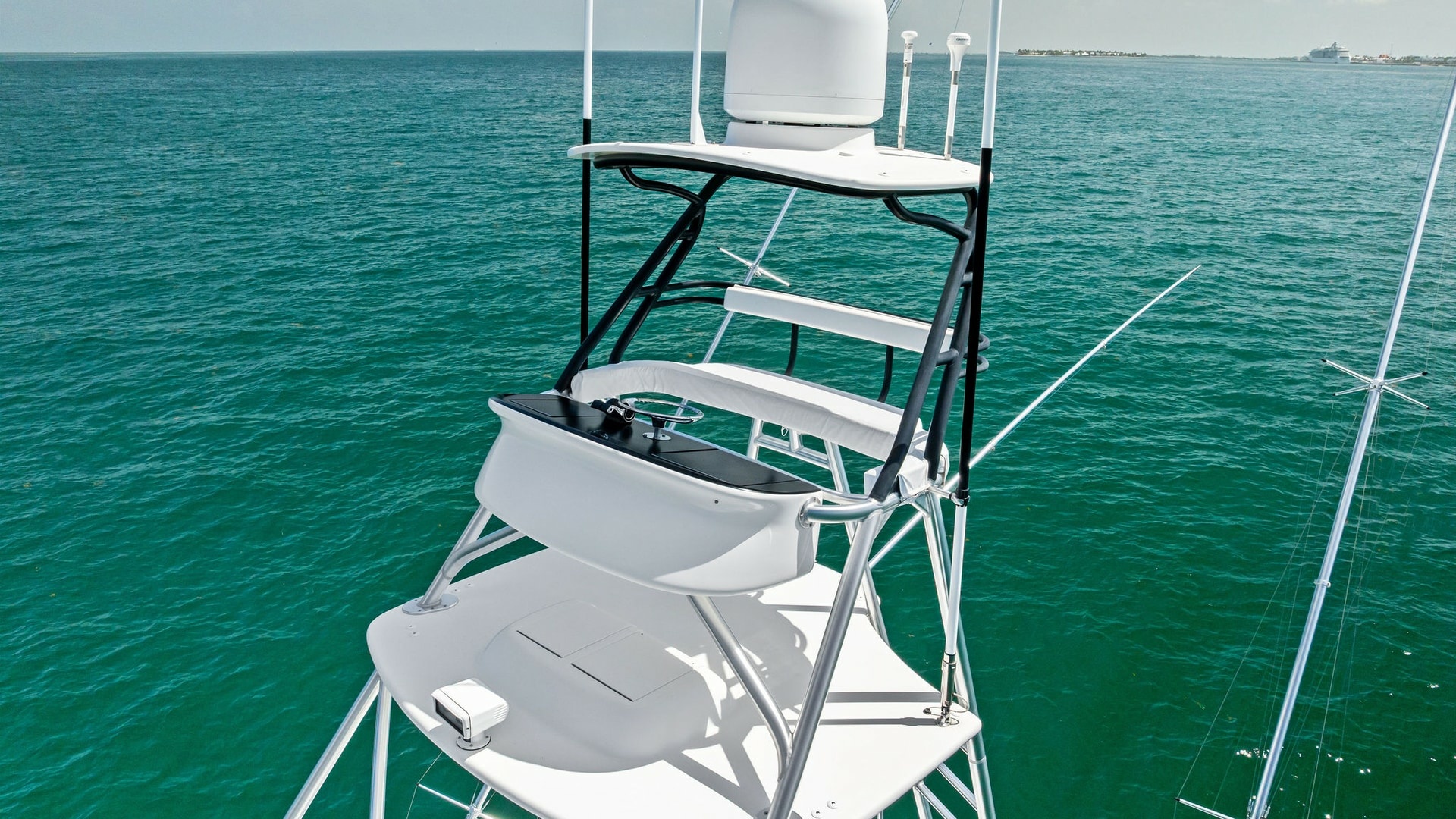 Flybridge Tower with Helm Station