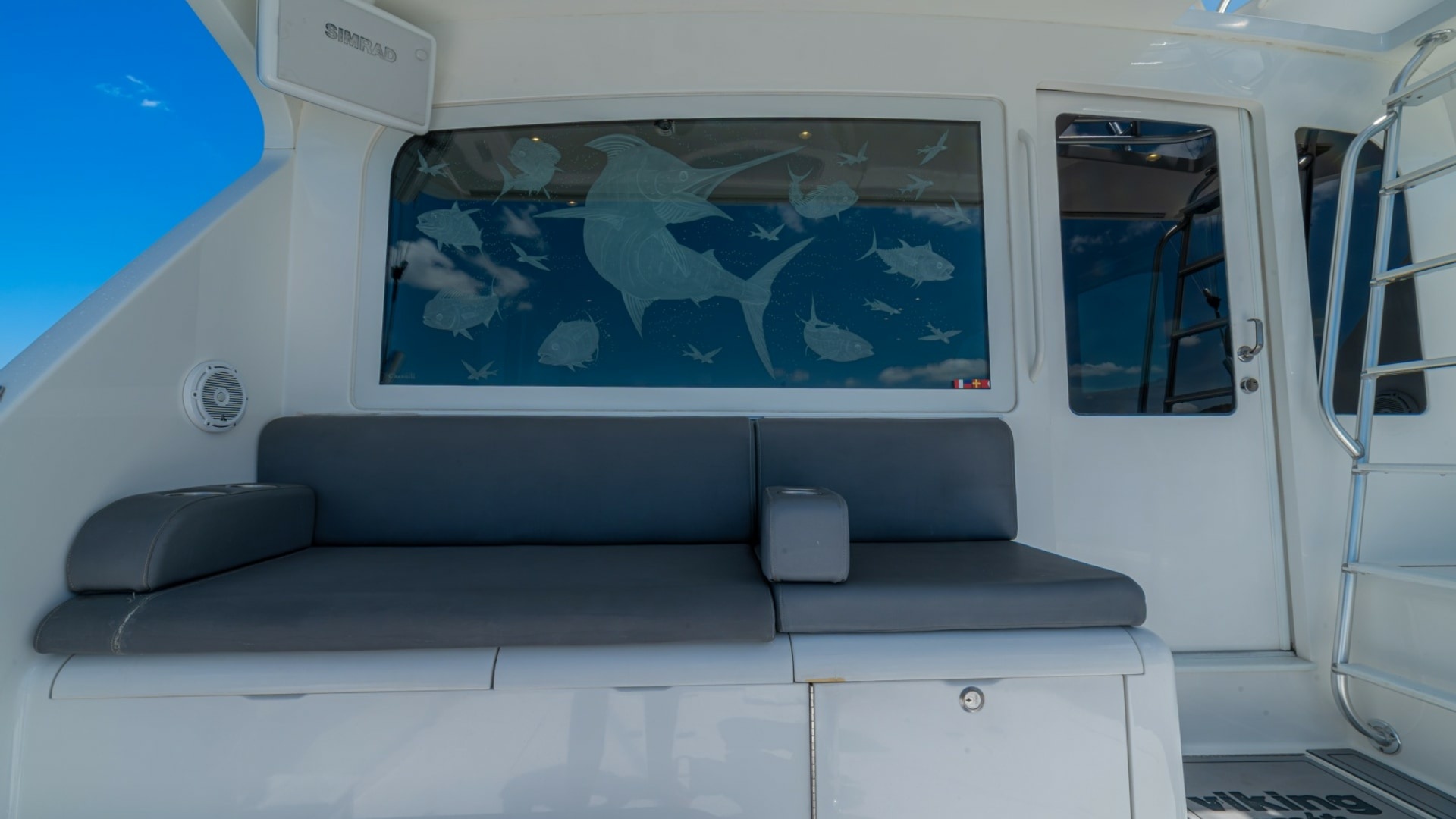 Viking 61 Convertible — Honey Girl - Photo 51