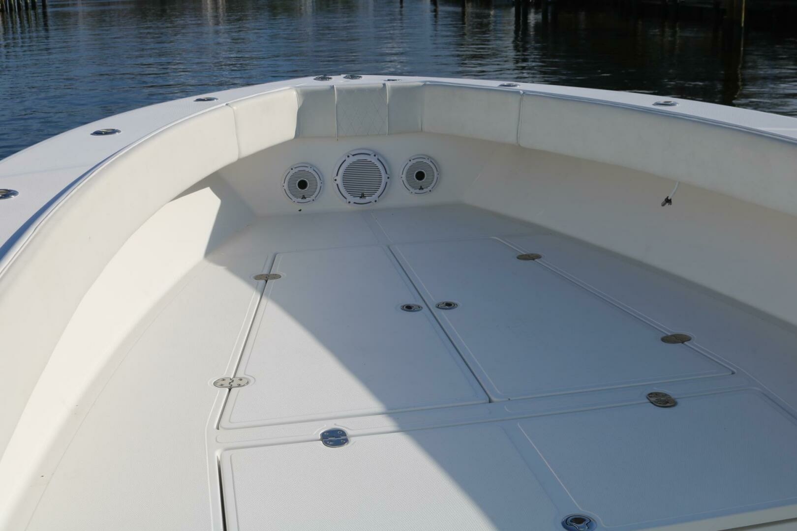 Logan s Adventure 39ft Venture Yacht For Sale