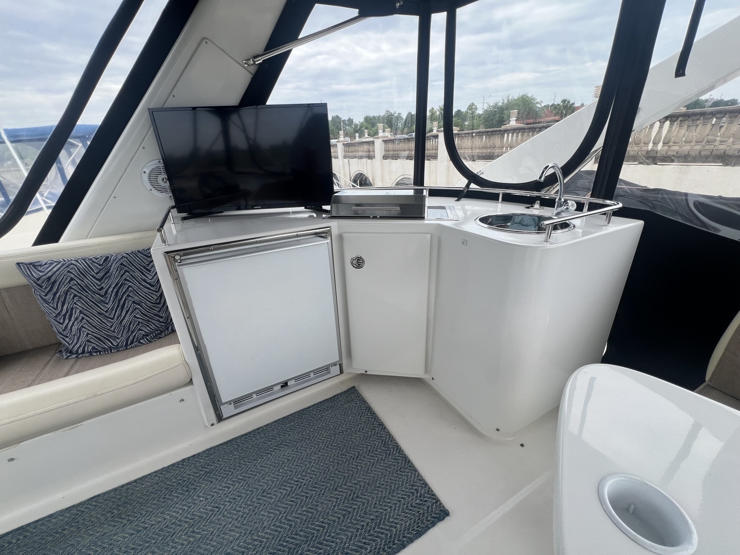 NO VACANCY 54ft Navigator Yacht For Sale