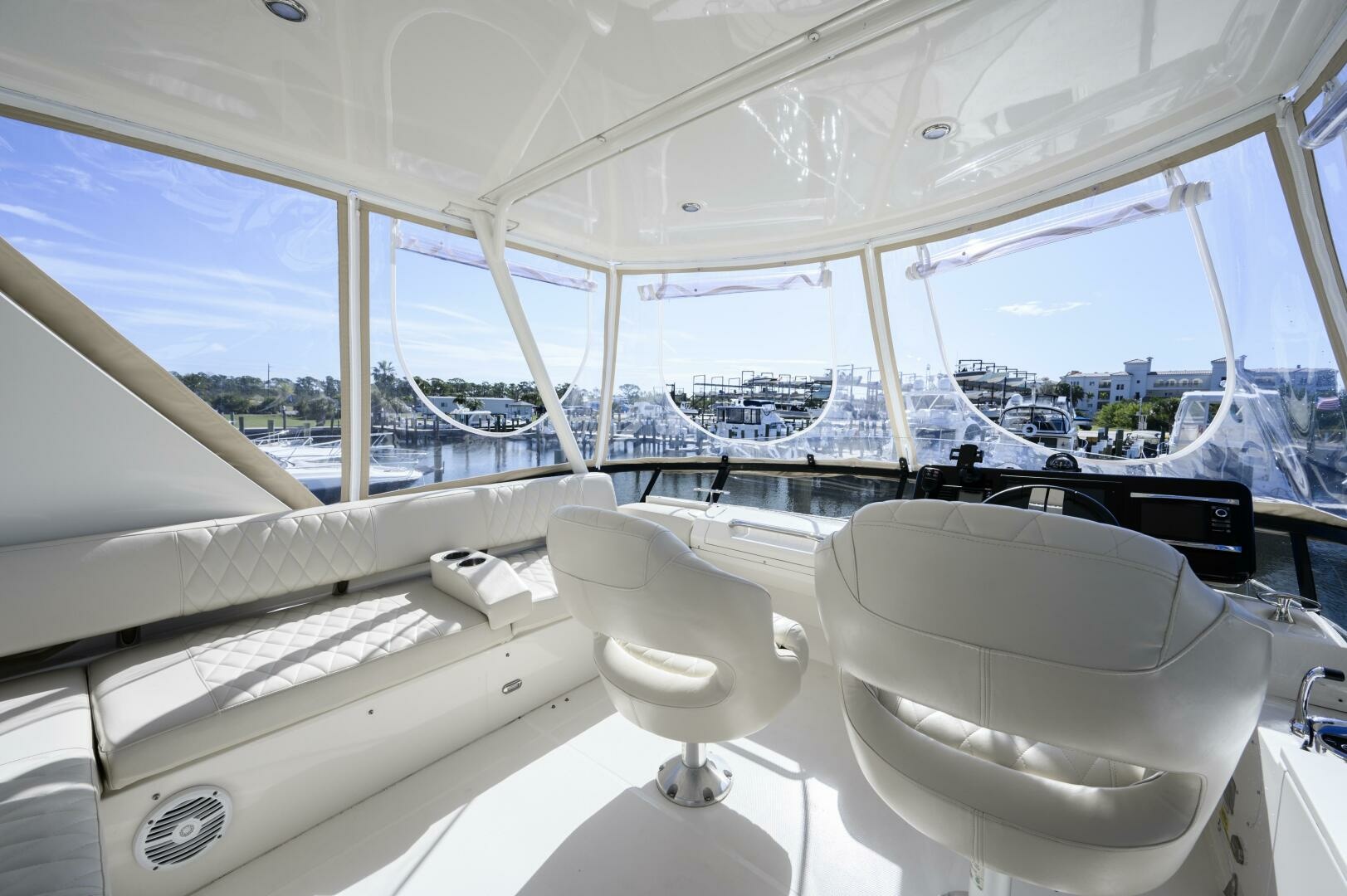 SEAS THE DAY 40ft Carver Yacht For Sale