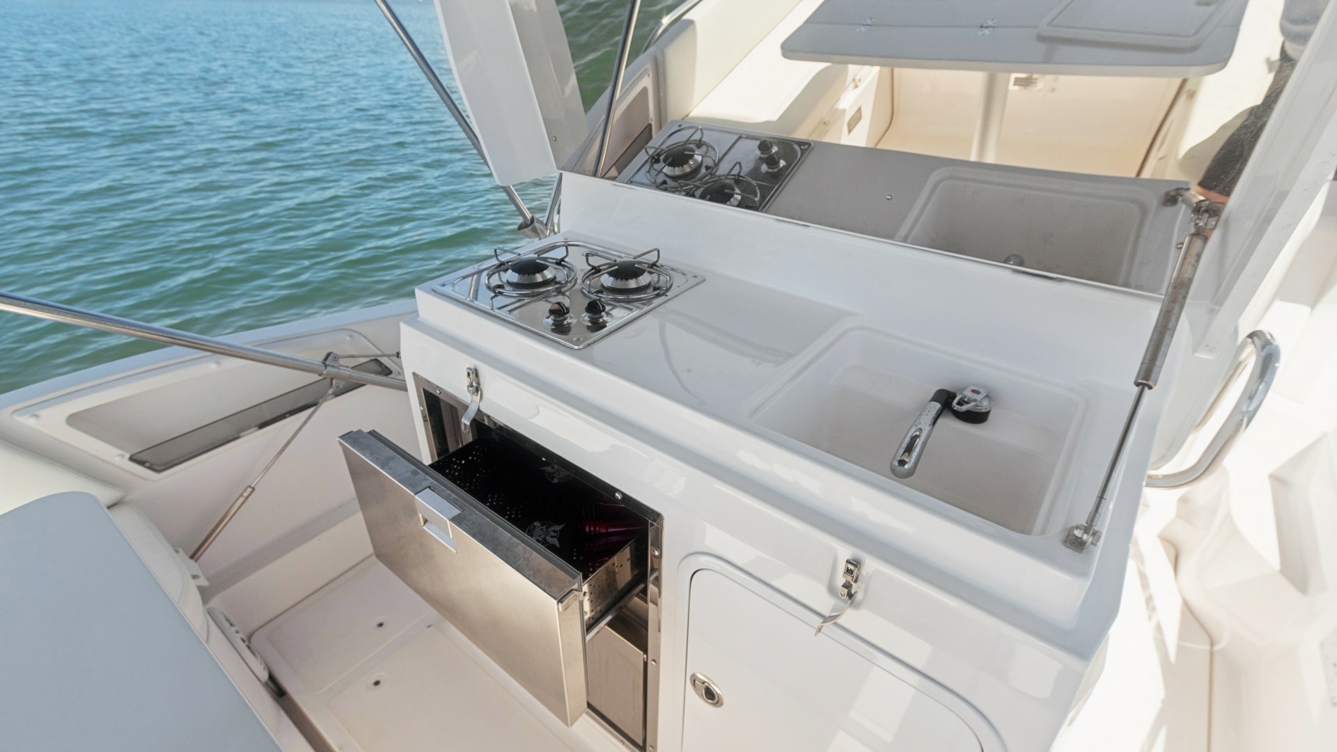 No Name 28ft Zar Formenti Yacht For Sale