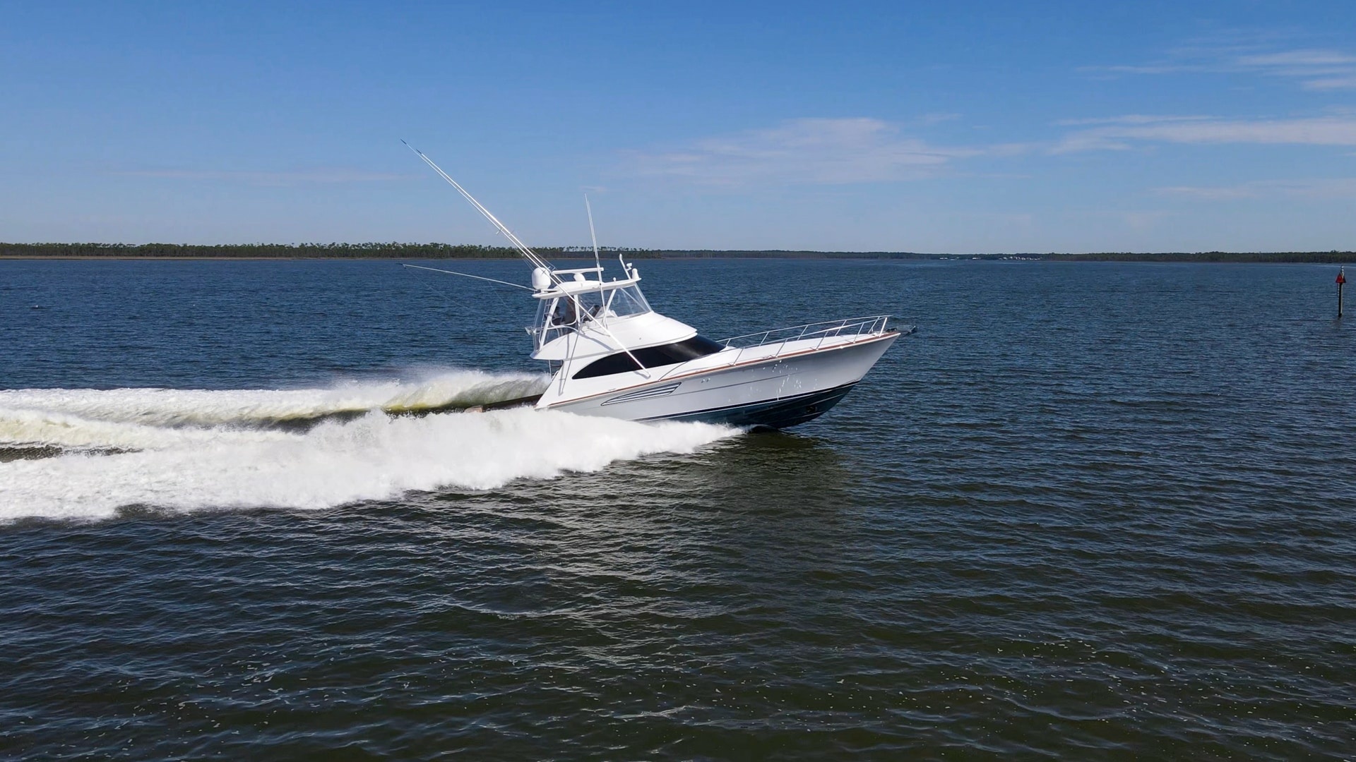 Viking 54 Convertible Cruising