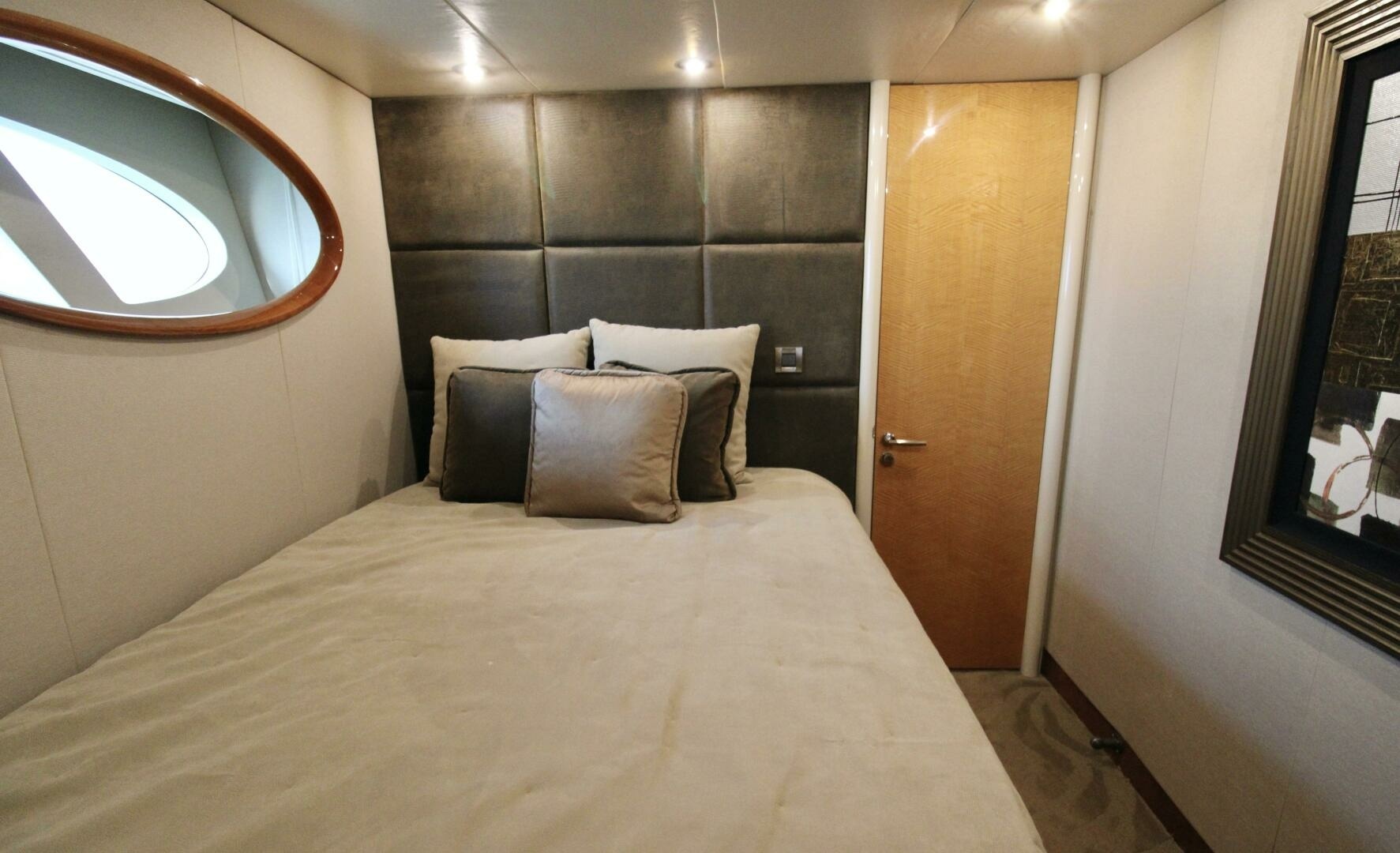 Kathleen 74ft Lazzara Yachts Yacht For Sale