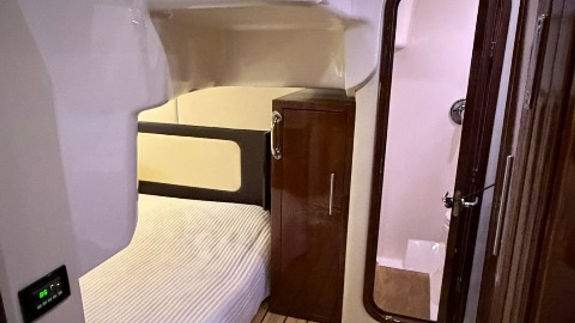 Regal 46 Sport Coupe — Serenity in the Sea - Photo 17