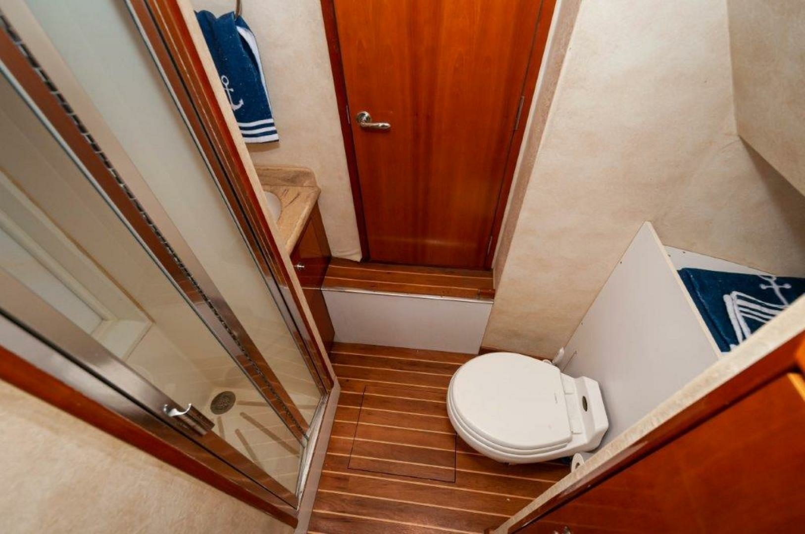 MoonTan 65ft Hatteras Yacht For Sale