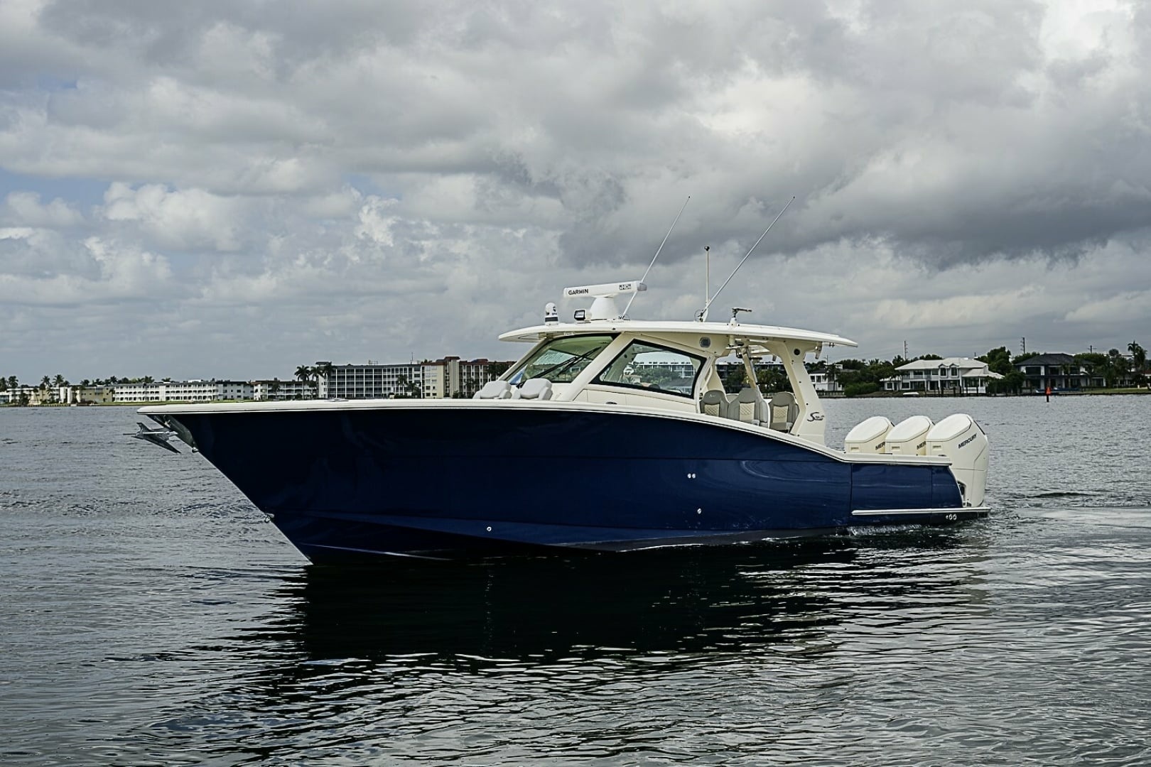 Maizey Blue 42ft Scout Yacht For Sale