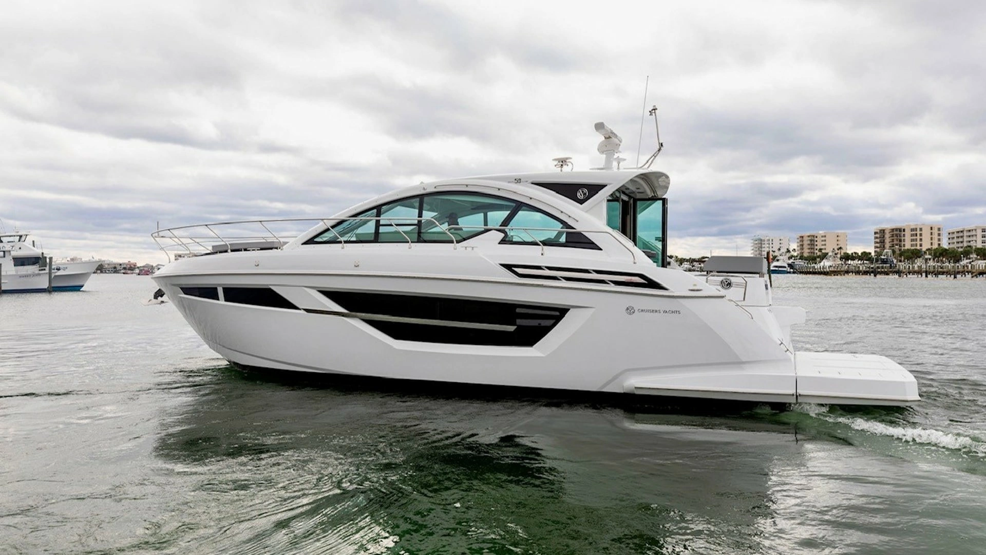 Cruisers Yachts 50 Cantius Yacht For Sale