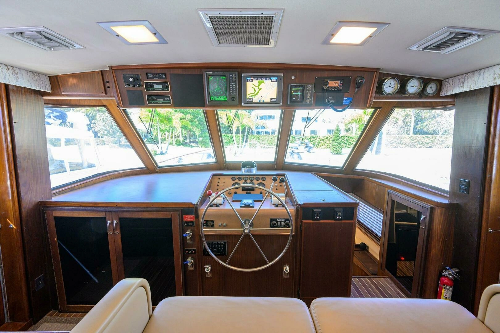 Hatteras 63 Motor Yacht Yacht For Sale