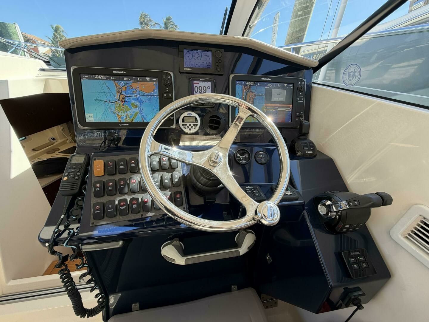 Jolly Dawg 41ft Pursuit Yacht For Sale