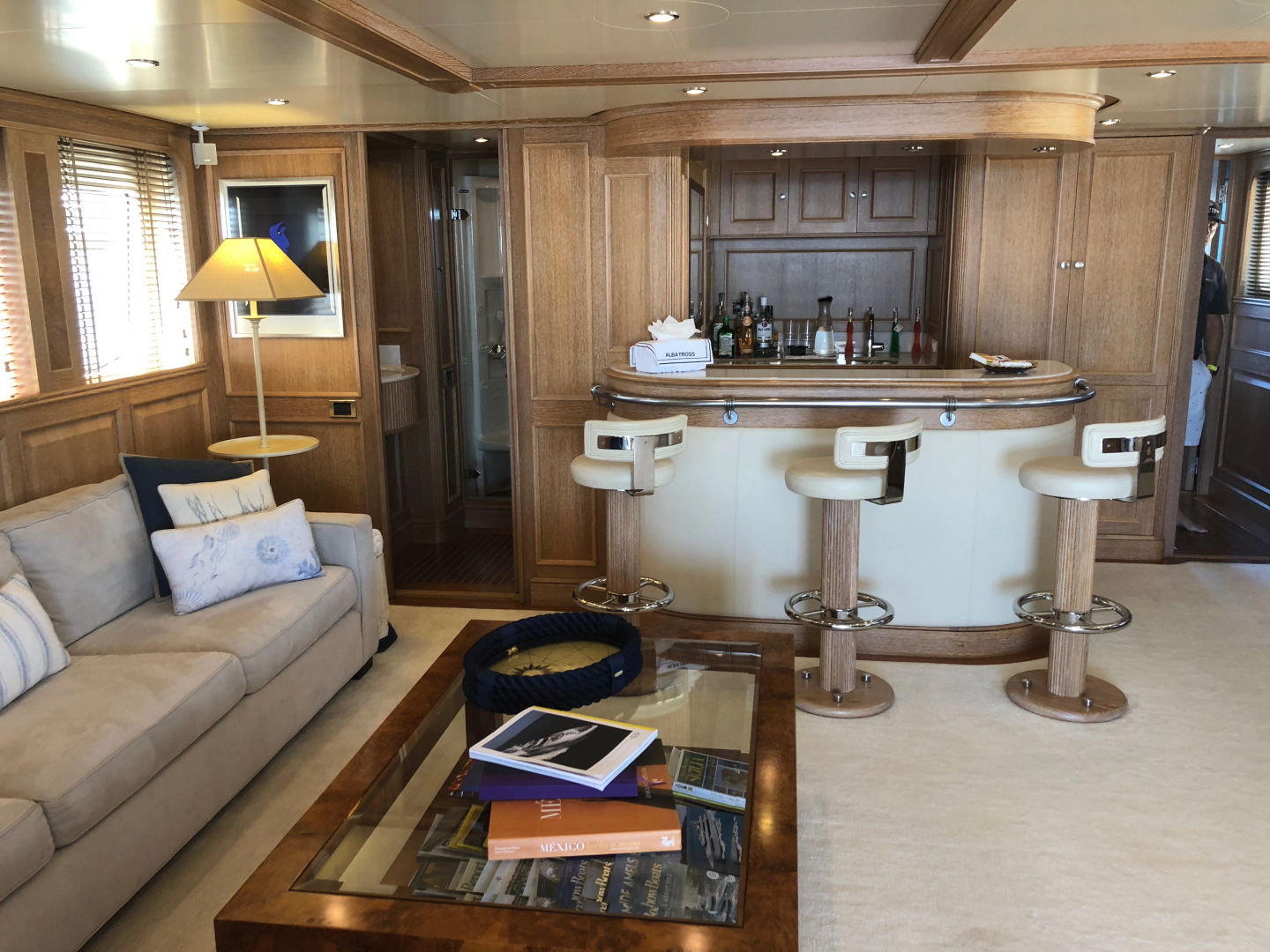 2004 Benetti Cockpit