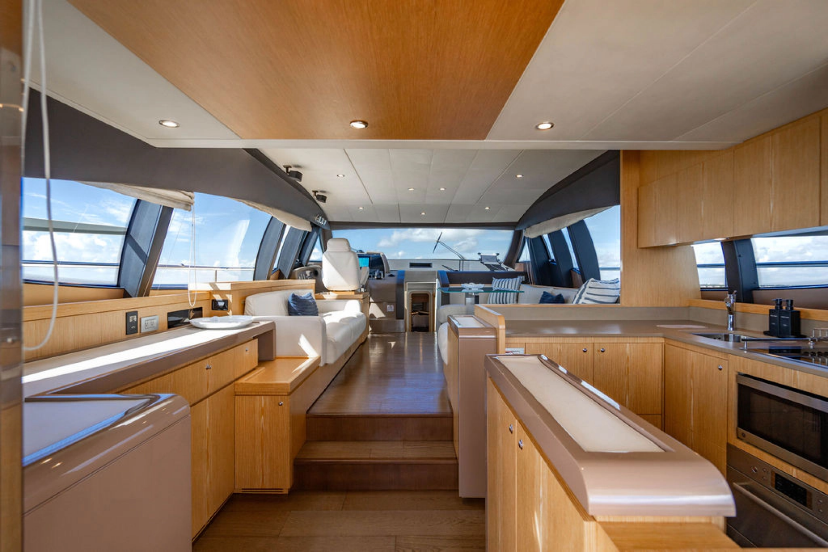 2012 Ferretti Yachts 62 FLY