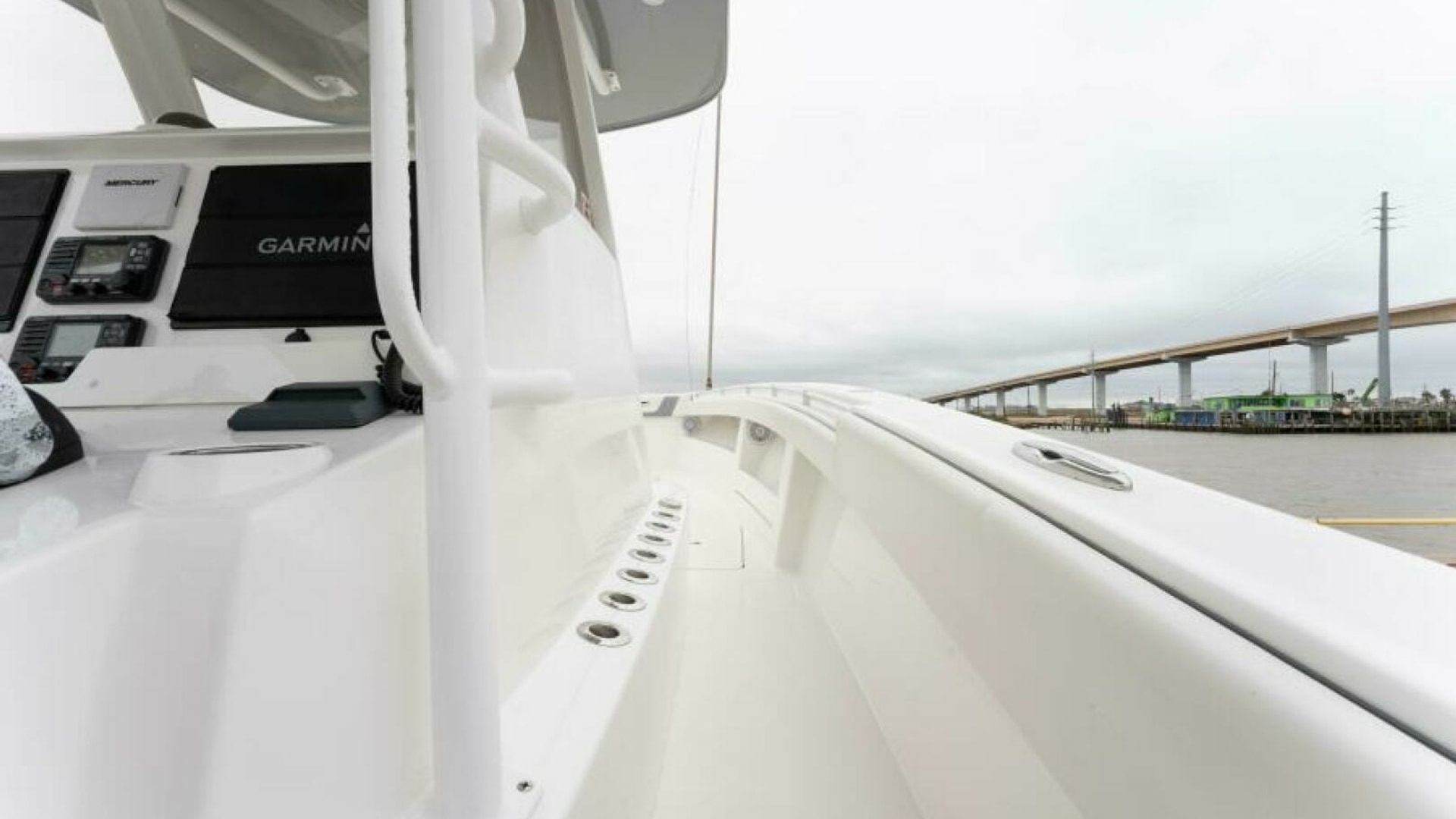 39ft Invincible Yacht For Sale