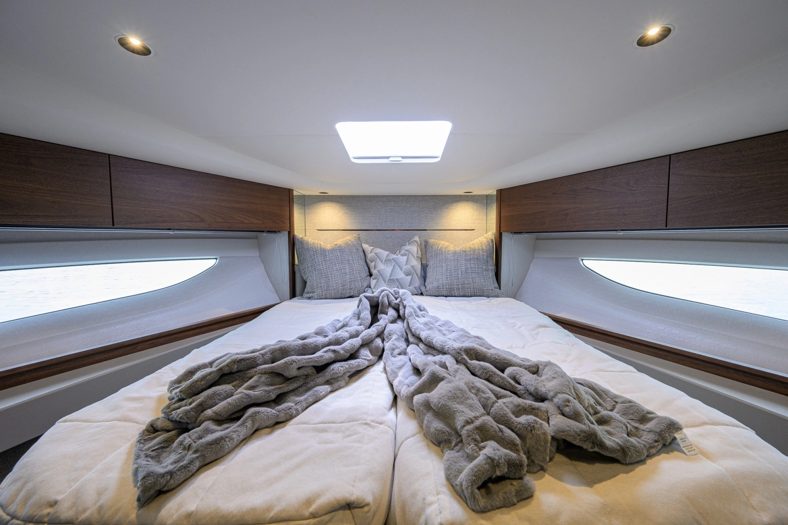 Princess V50 Yacht For Sale