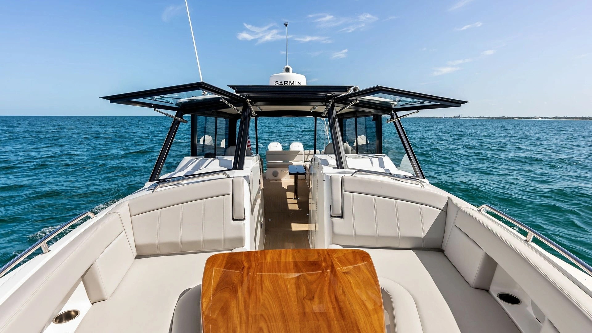 MJM M3 Yacht For Sale