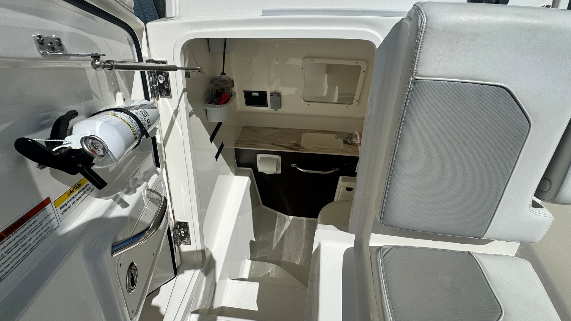 2022 Pursuit S288-