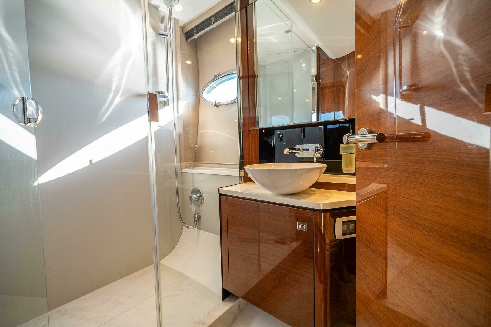 SEA LICIOUS 48ft Princess Yacht For Sale