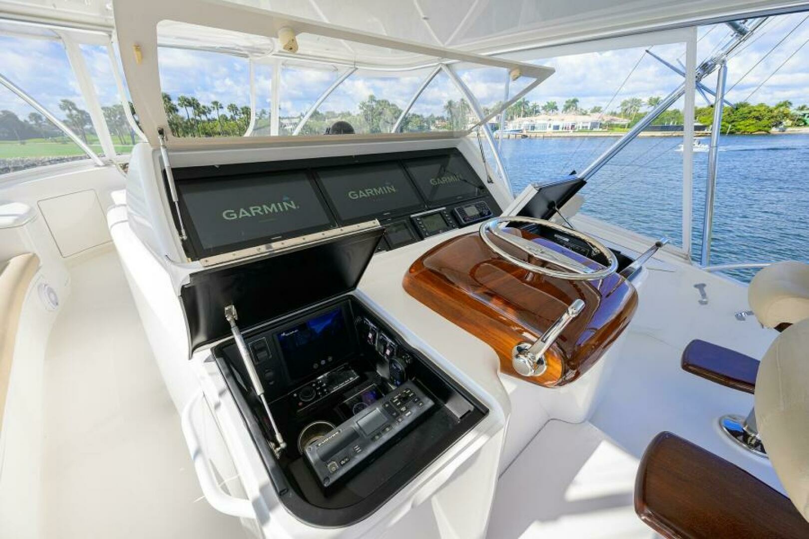 LAMPLIGHTER 80ft Viking Yacht For Sale