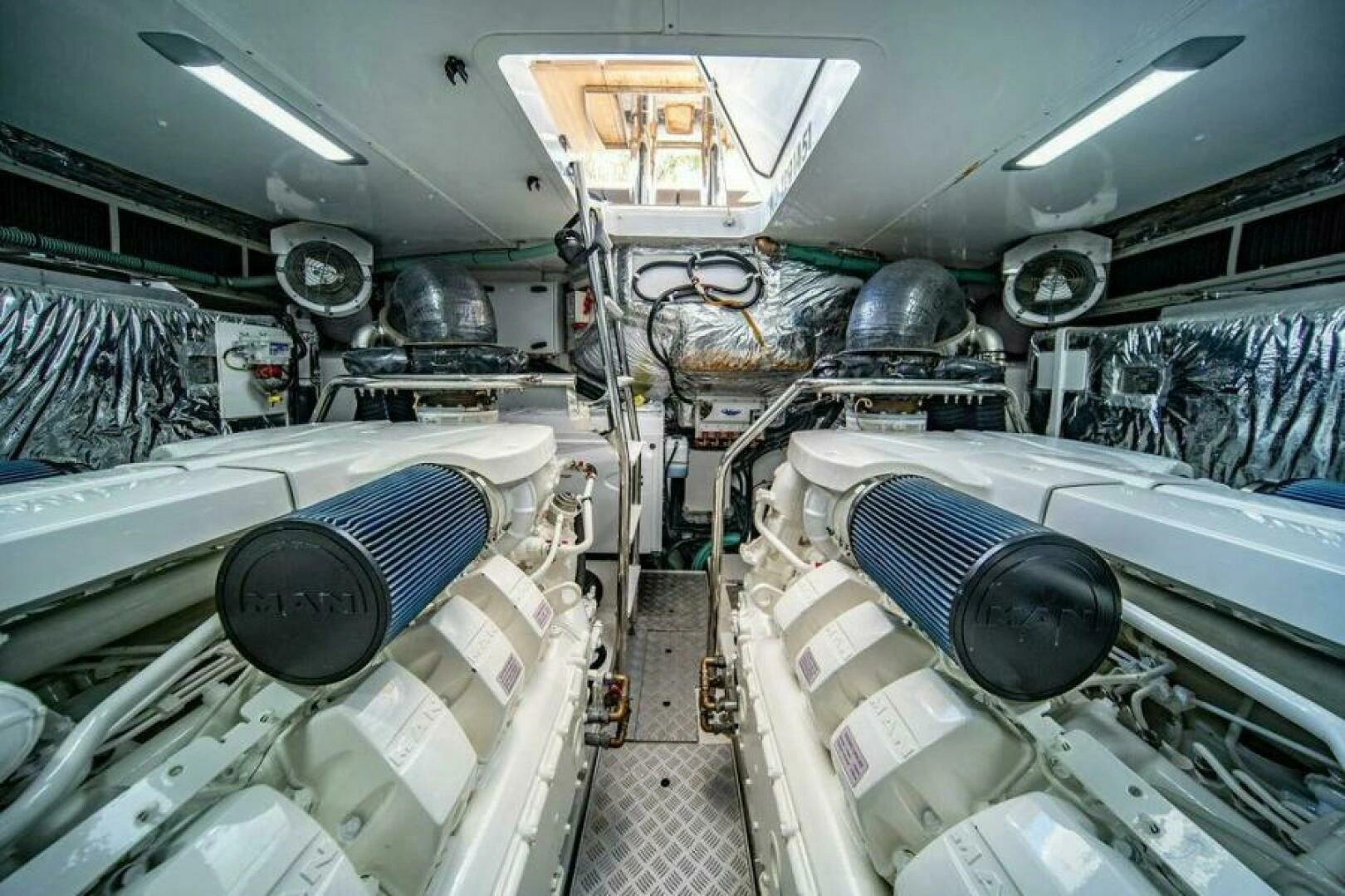 Princess S65 Yacht For Sale