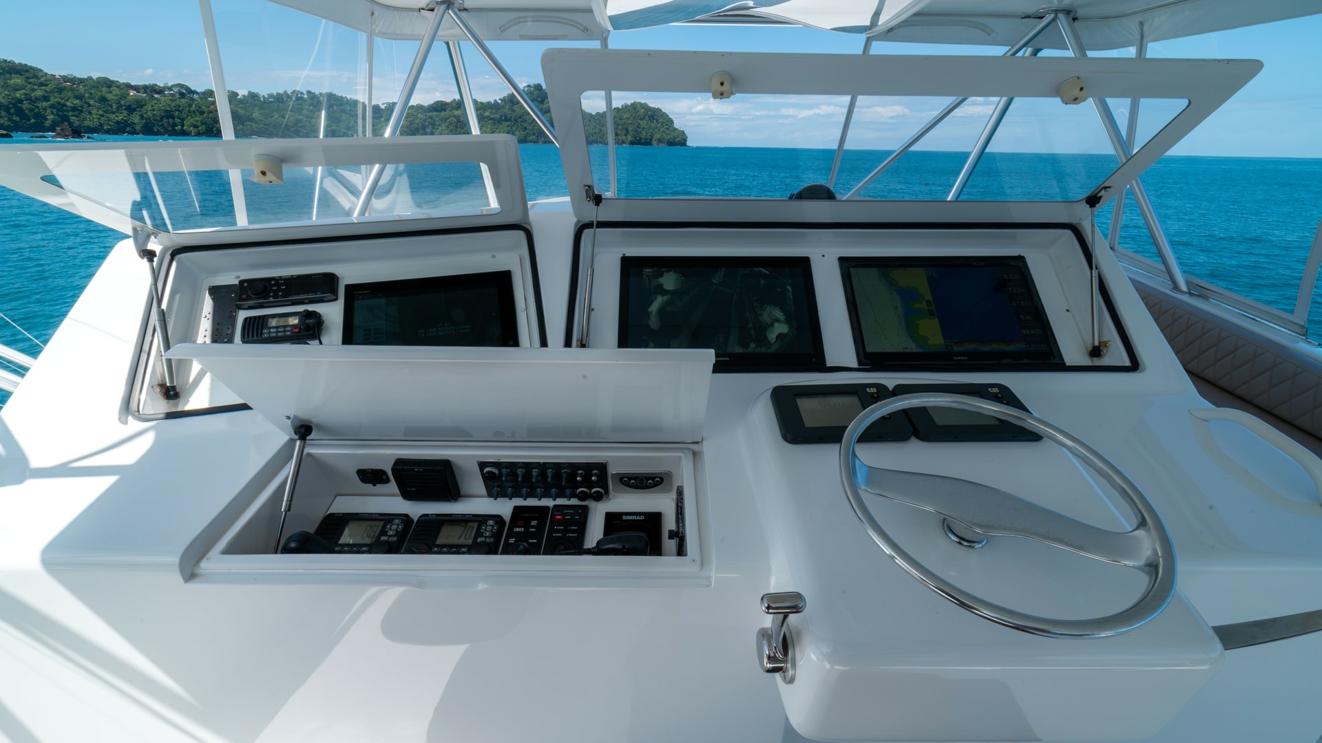 2001 Viking 61 Convertible- Caliente- Helm