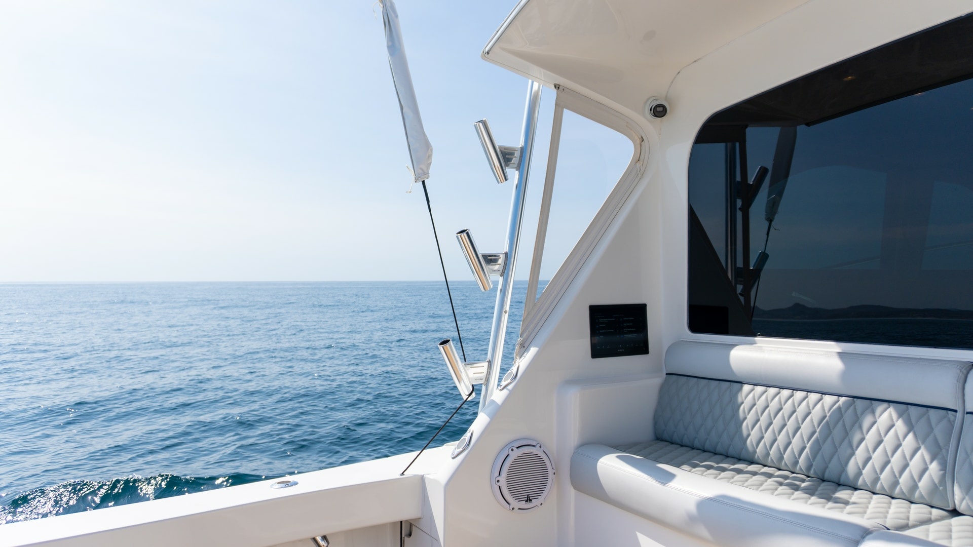 Viking 50 Convertible — Jammin - Photo 42