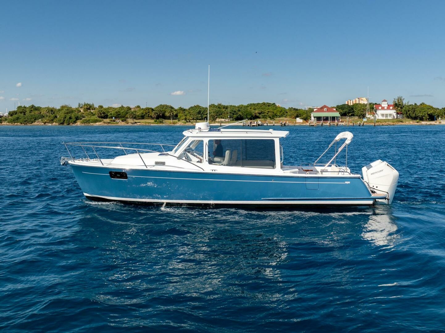 In Stock 2025 MJM 35 064 38ft MJM Yacht For Sale