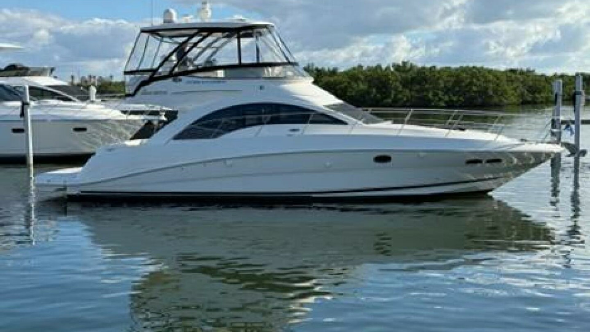 Anchor Management  47ft Sea Ray Yacht For Sale