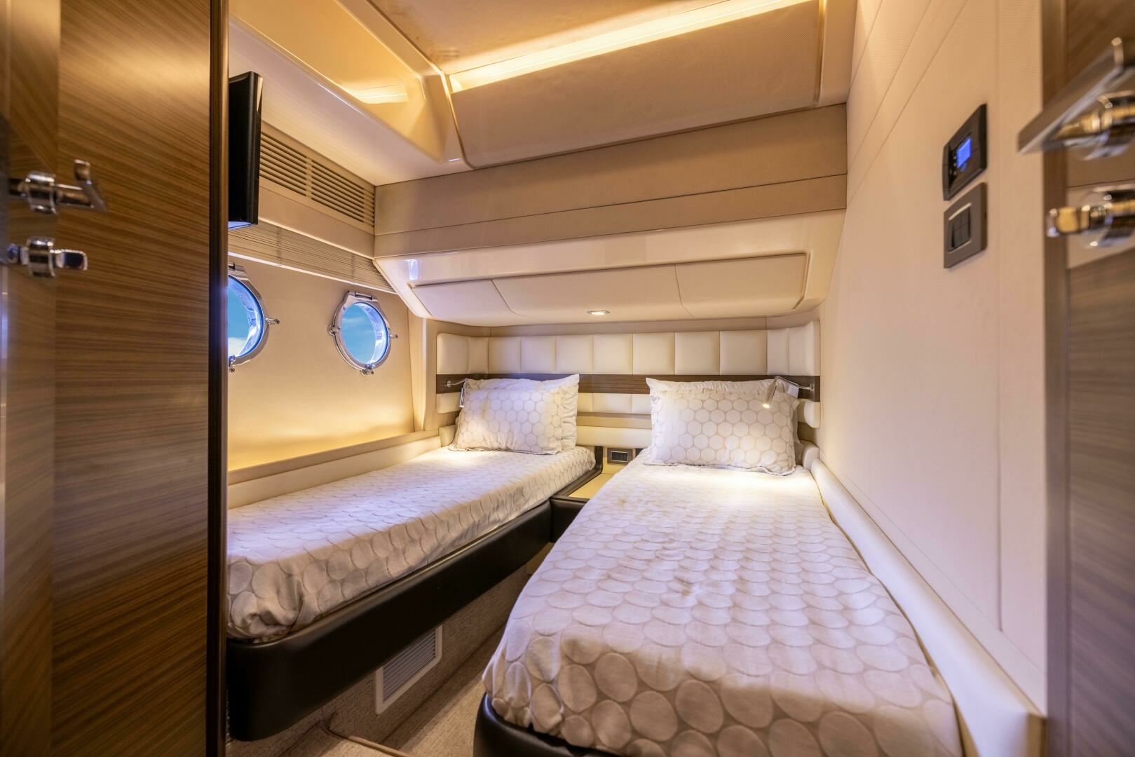 A Sea 64ft Azimut Yacht For Sale