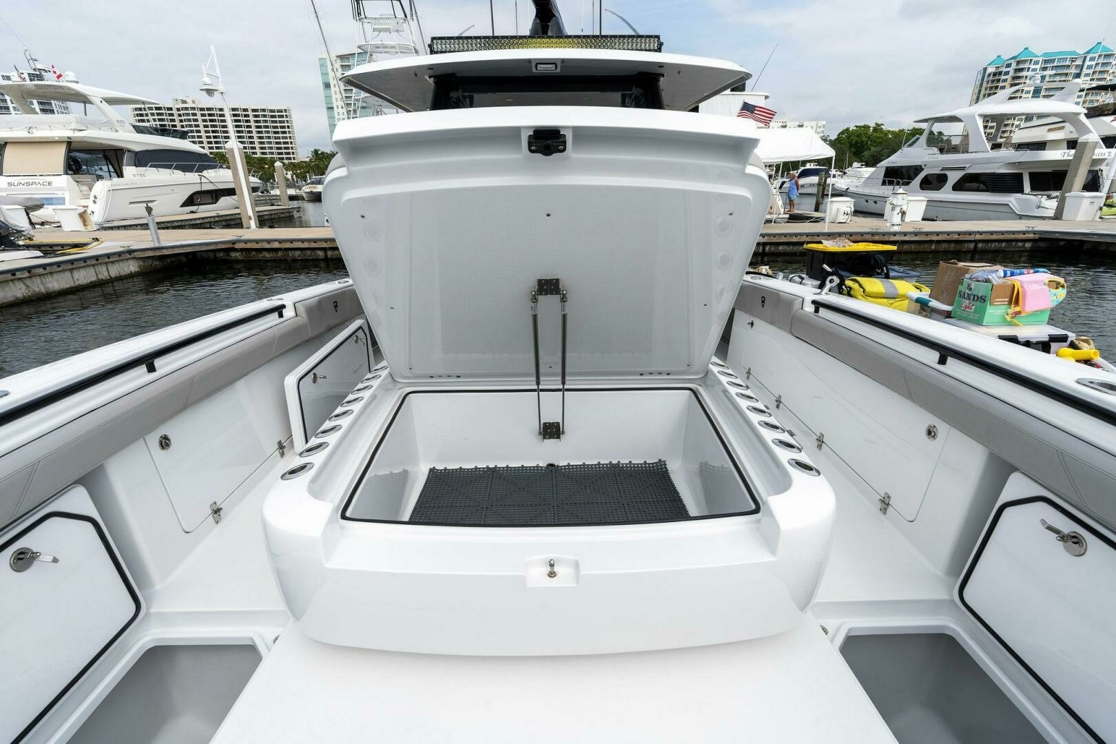 40ft Barker Boatworks Yacht For Sale