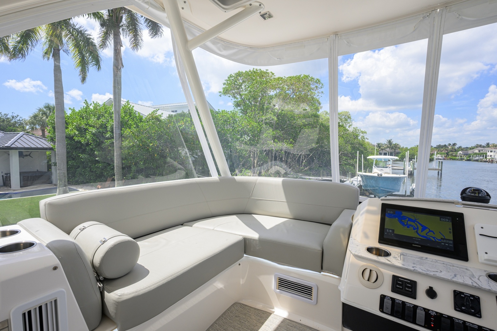 Daybreak 44ft Tiara Yachts Yacht For Sale