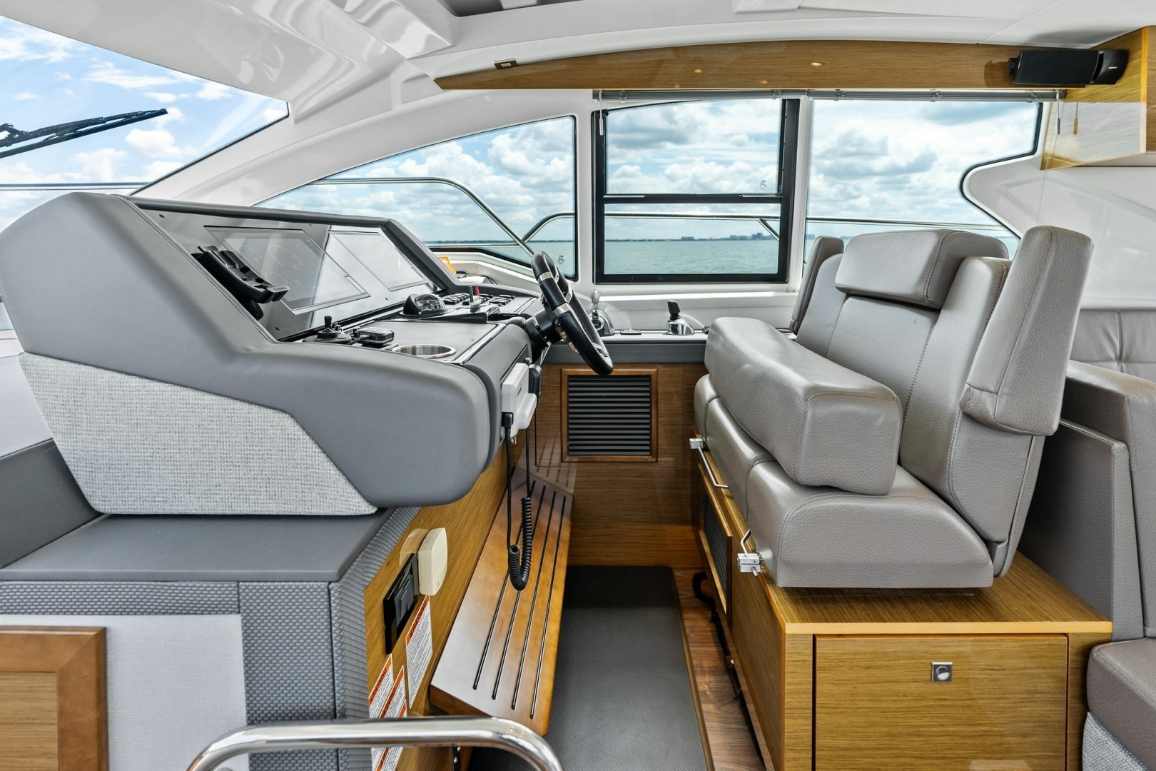 Truly Ineffable 42ft Cruisers Yachts Yacht For Sale