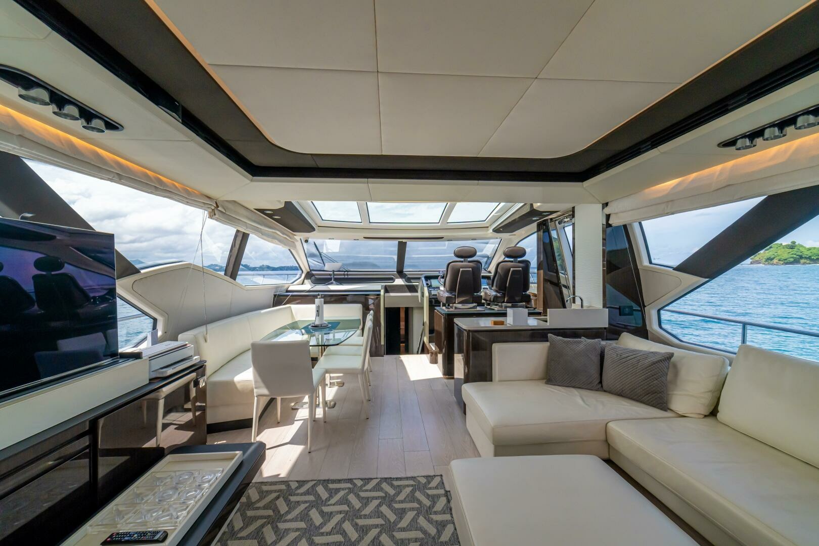 Carpe Diem 77ft Azimut Yacht For Sale