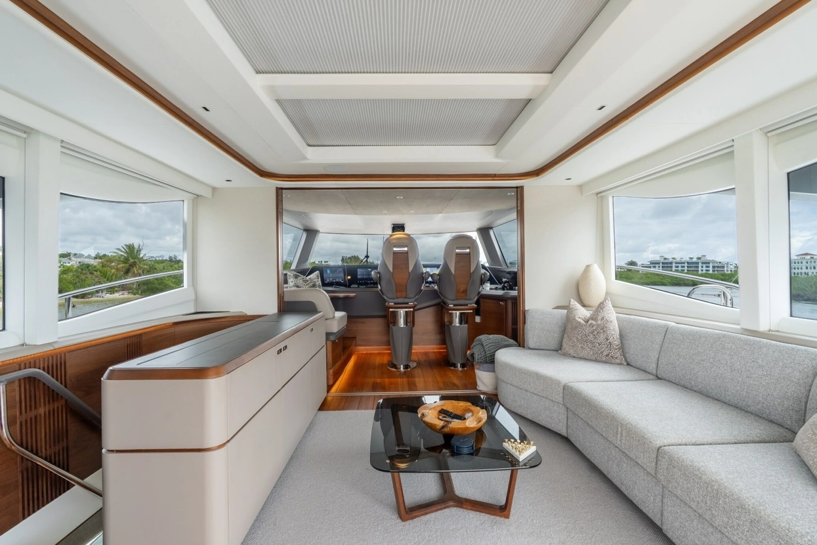 Princess X80 Yacht For Sale