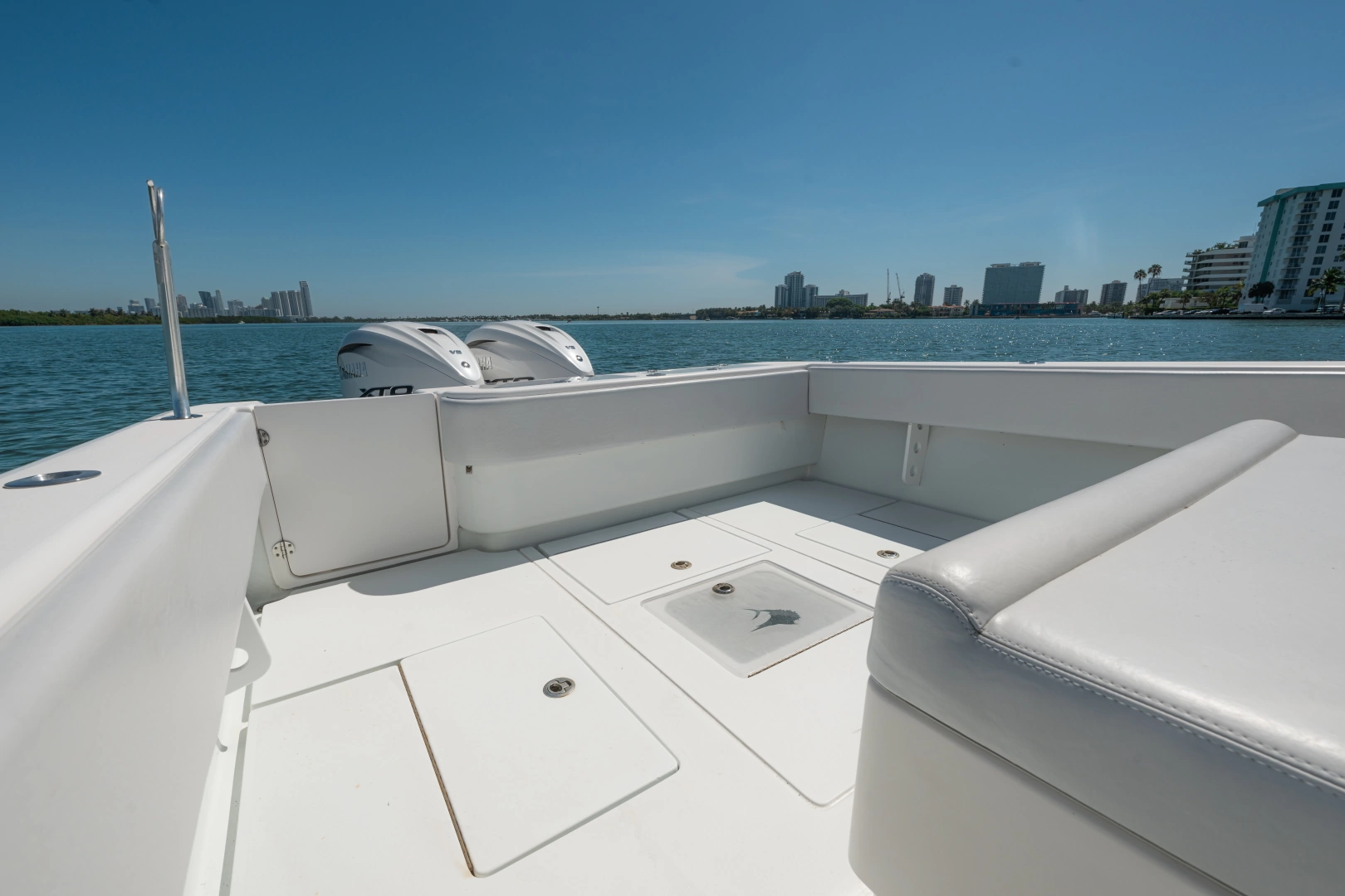 Contender 39 Yacht For Sale