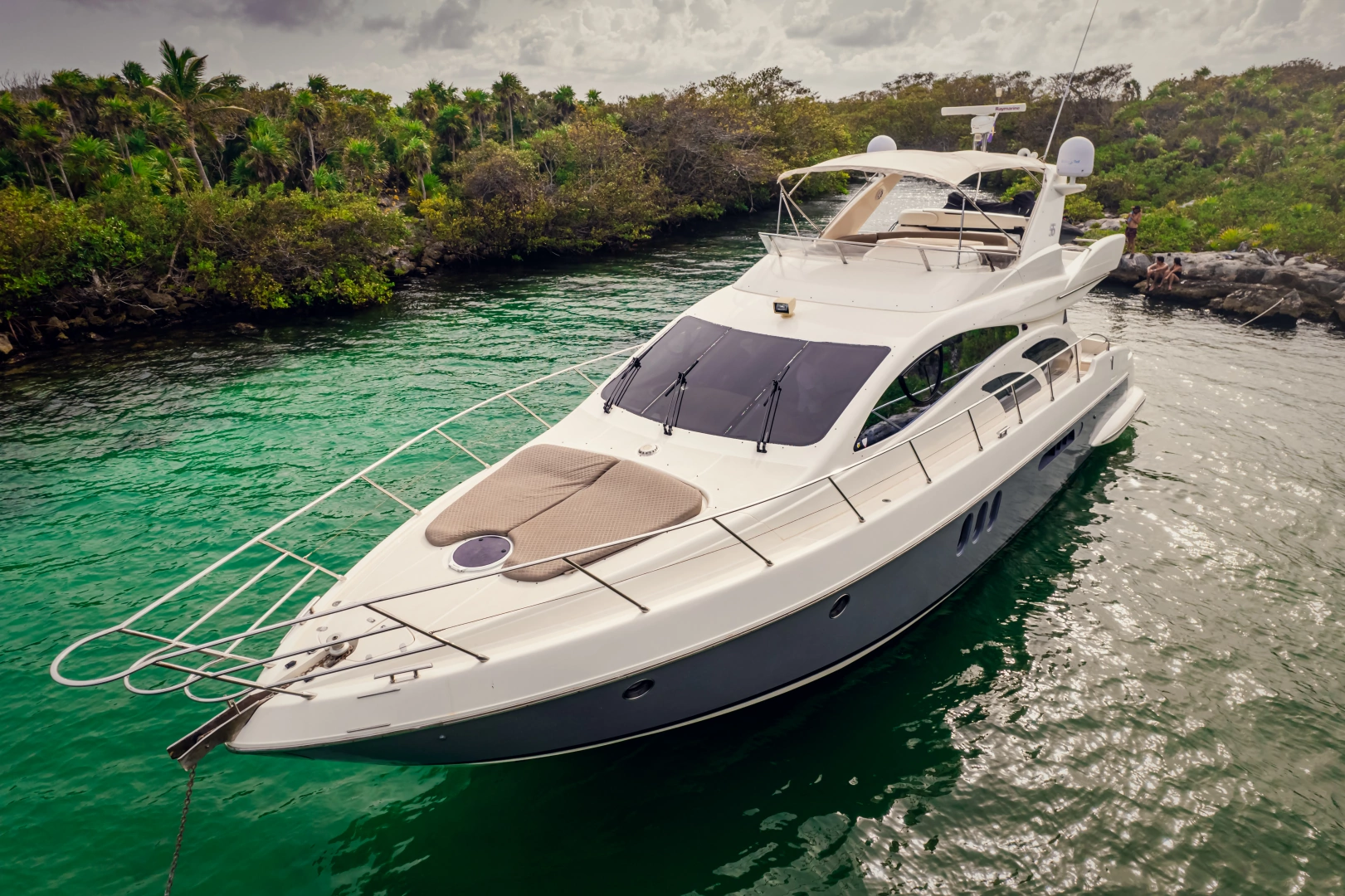 Azimut 55E Yacht For Sale