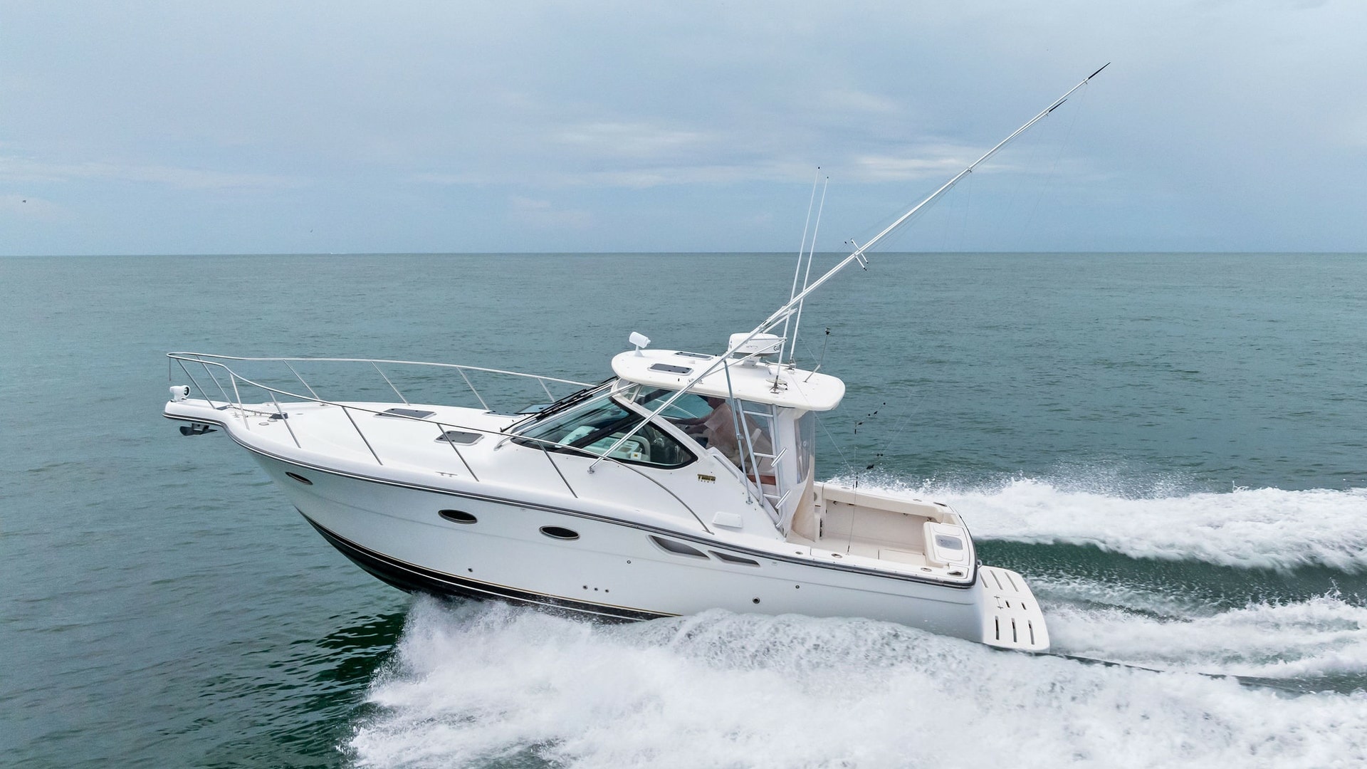Tiara 32 Open Cruising Profile